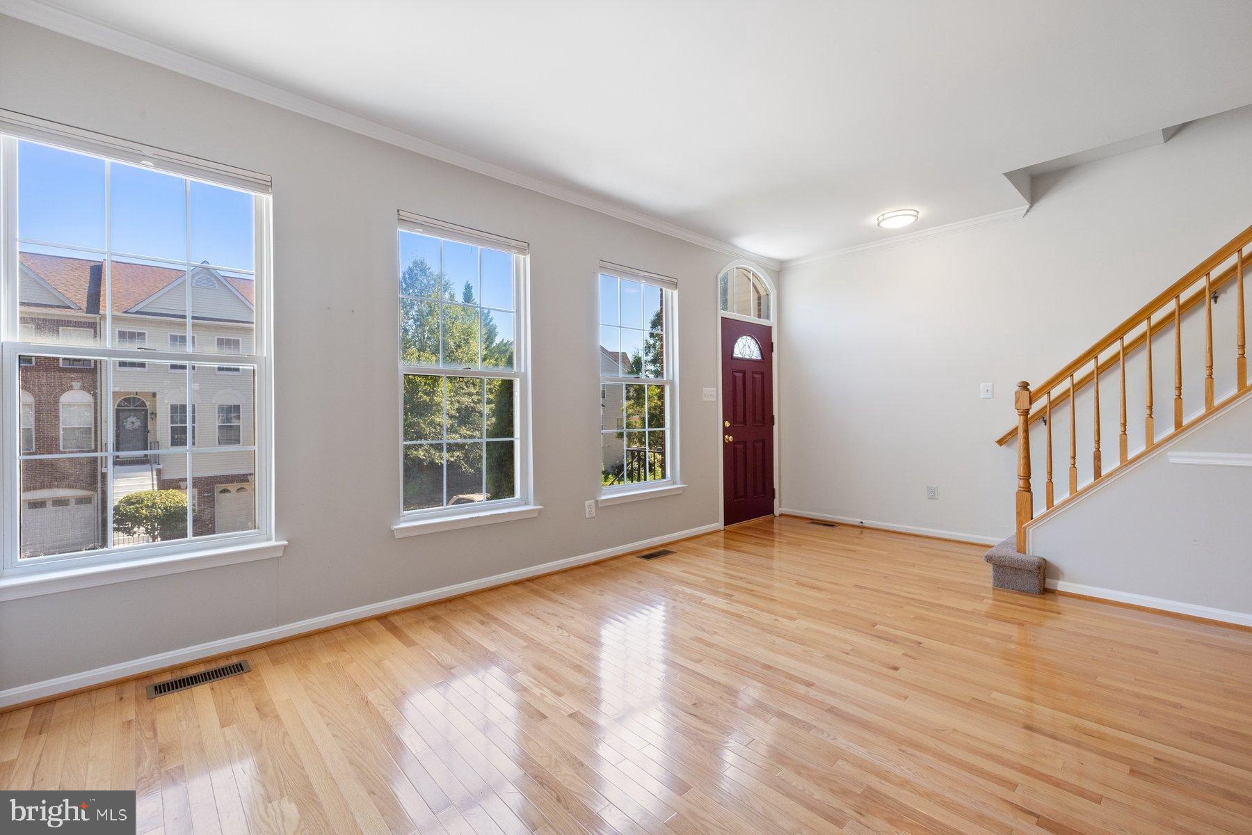 ISLAND CREEK - Residential