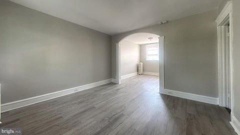 Townhouse For Sale - 7008 Clinton Road<br/> UPPER DARBY, PA 19082
