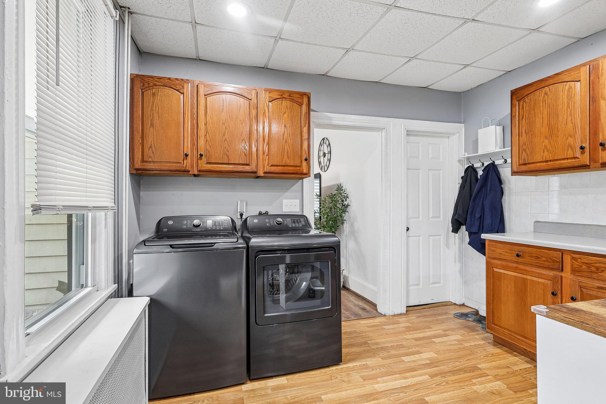 SOUTH SIDE - Residential