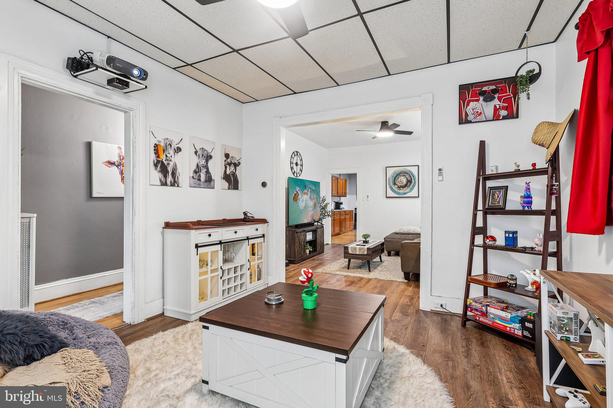 SOUTH SIDE - Residential
