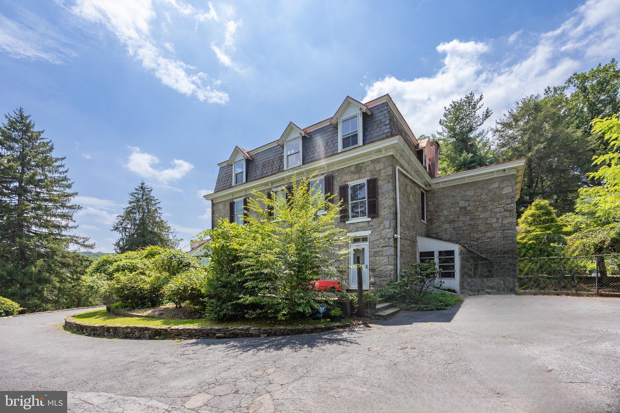 1343 CREEK ROAD
