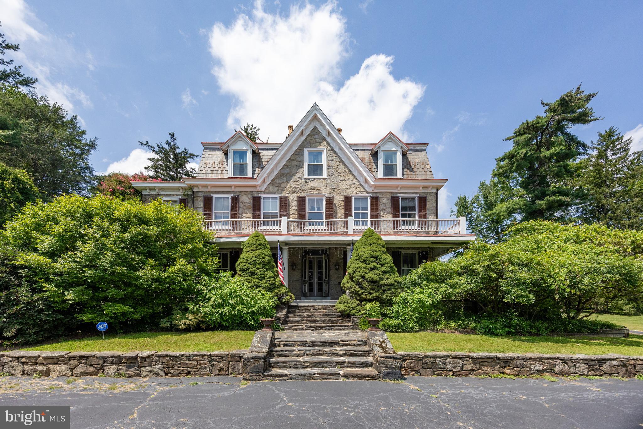 1343 CREEK ROAD