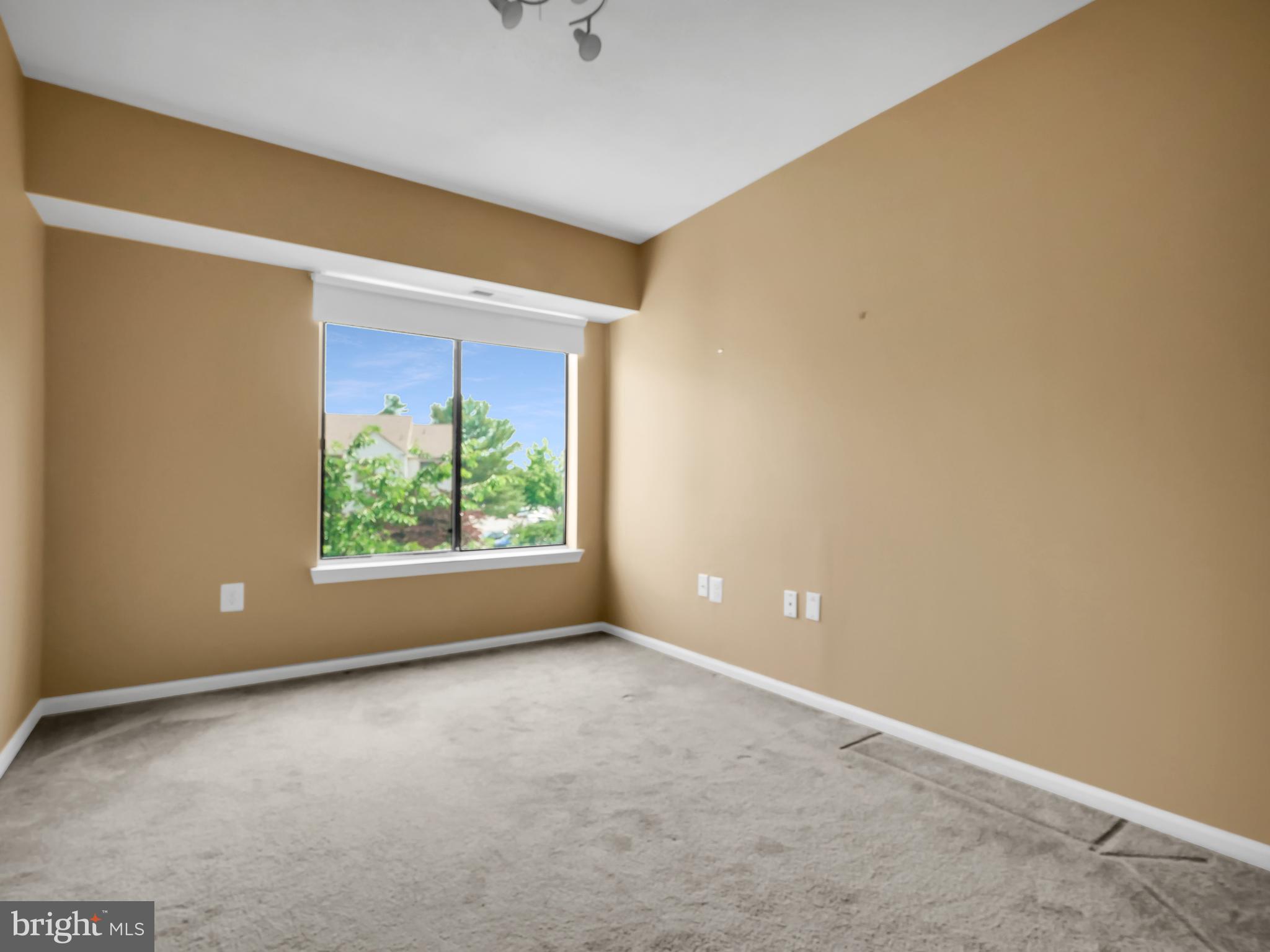 BATTERY HEIGHTS - Residential Lease