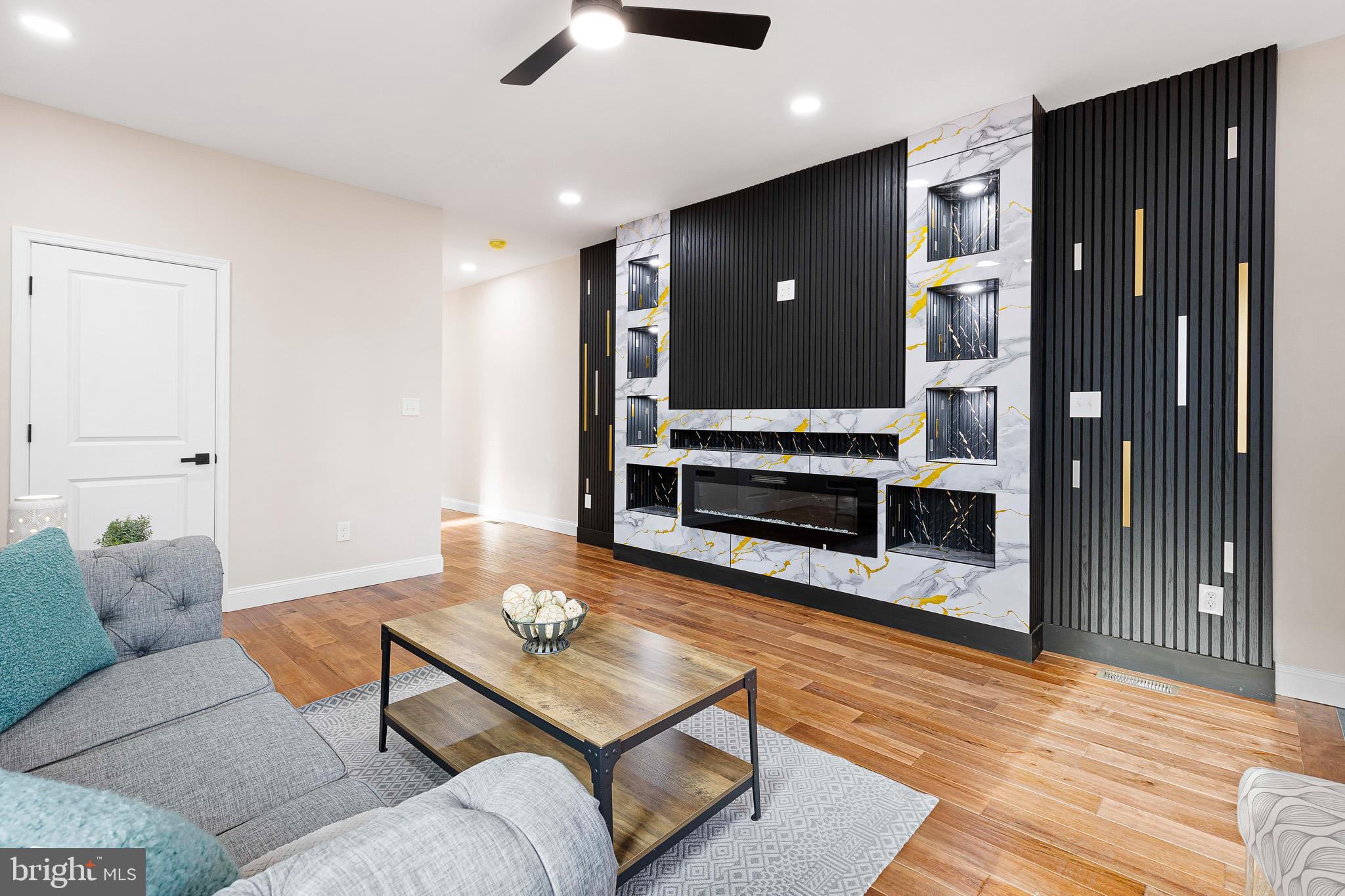 105 N HARRISON STREET