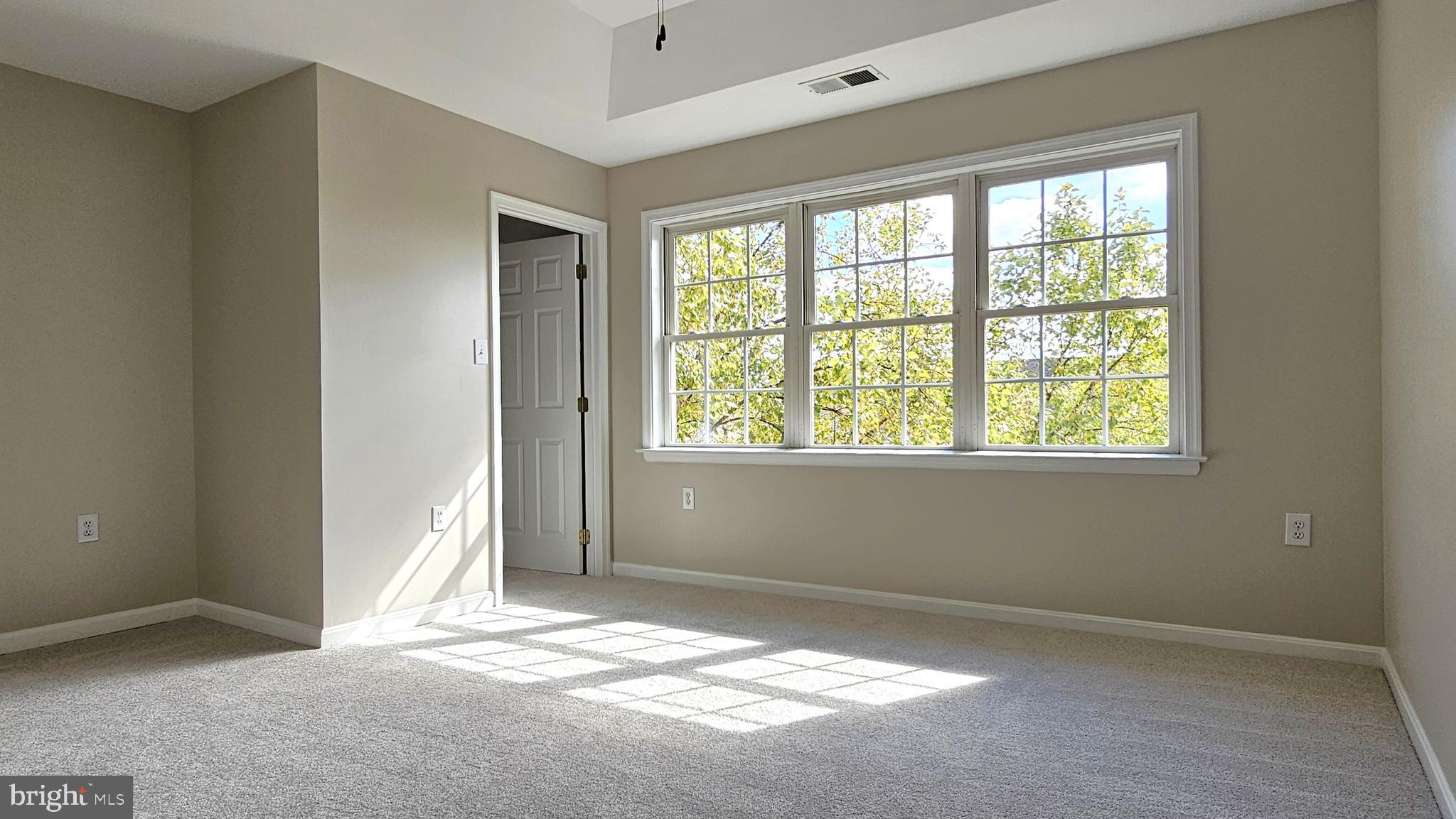 HAMMONDS MILL - Residential