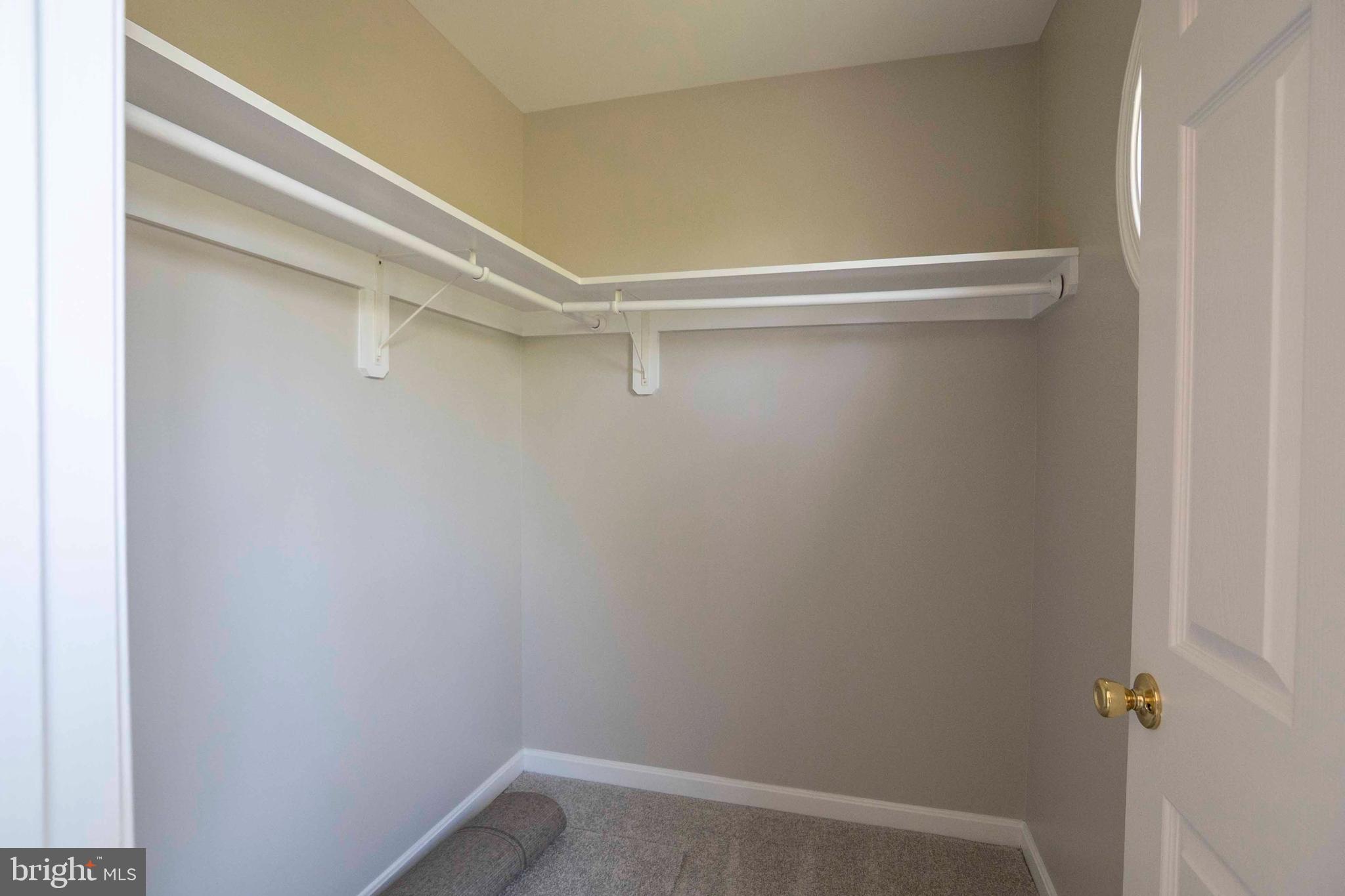 HAMMONDS MILL - Residential