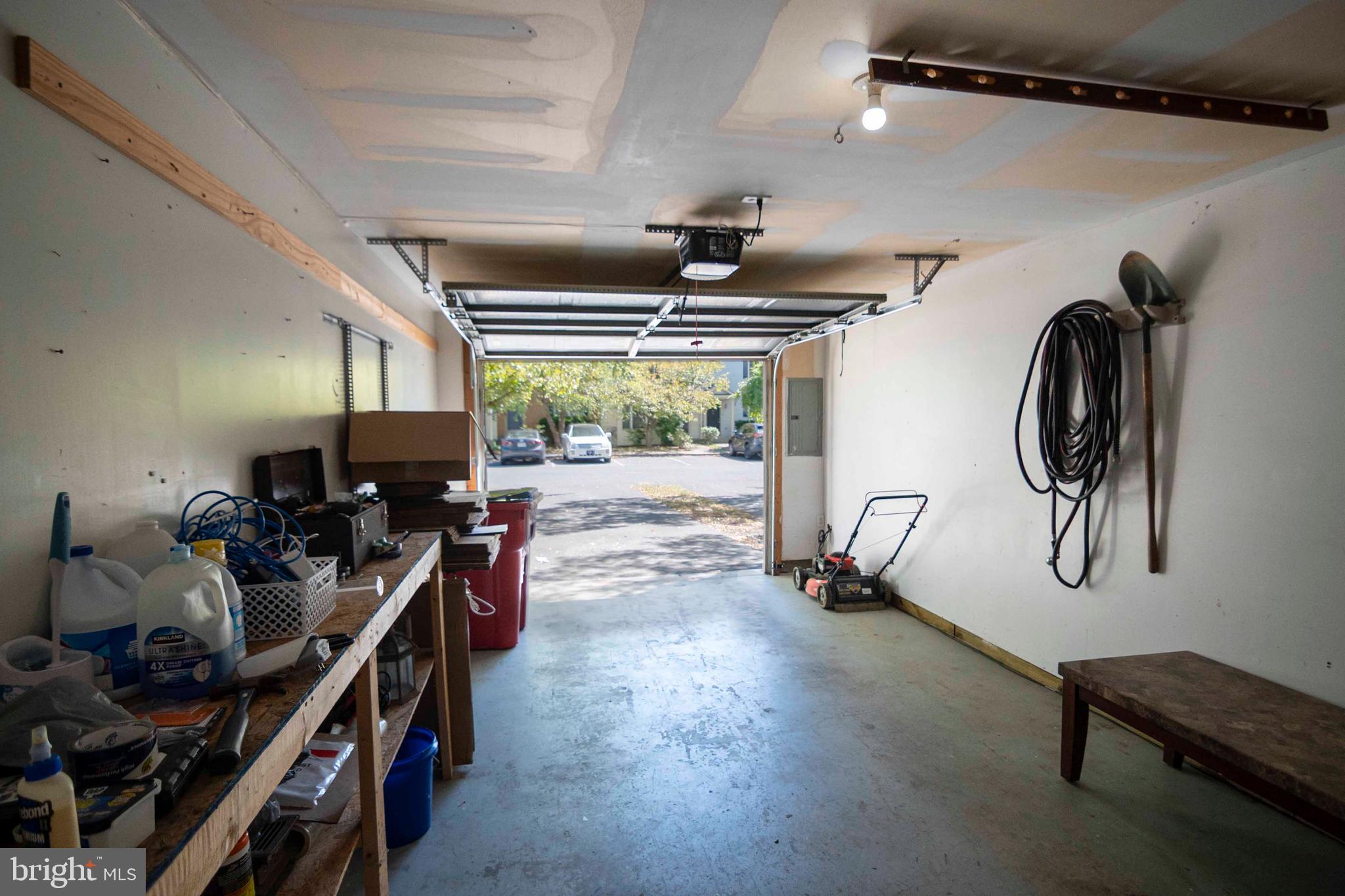 HAMMONDS MILL - Residential