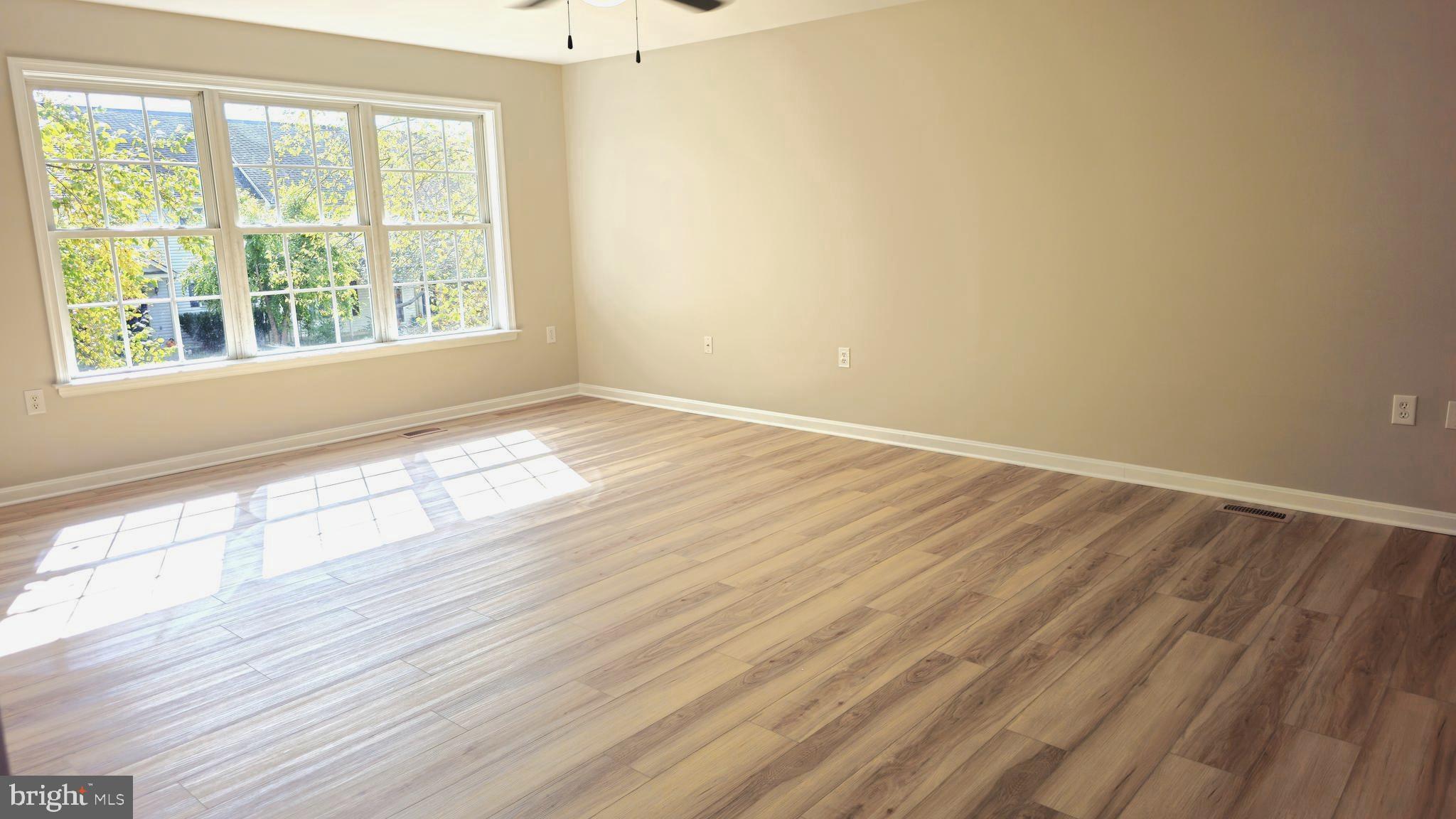 HAMMONDS MILL - Residential