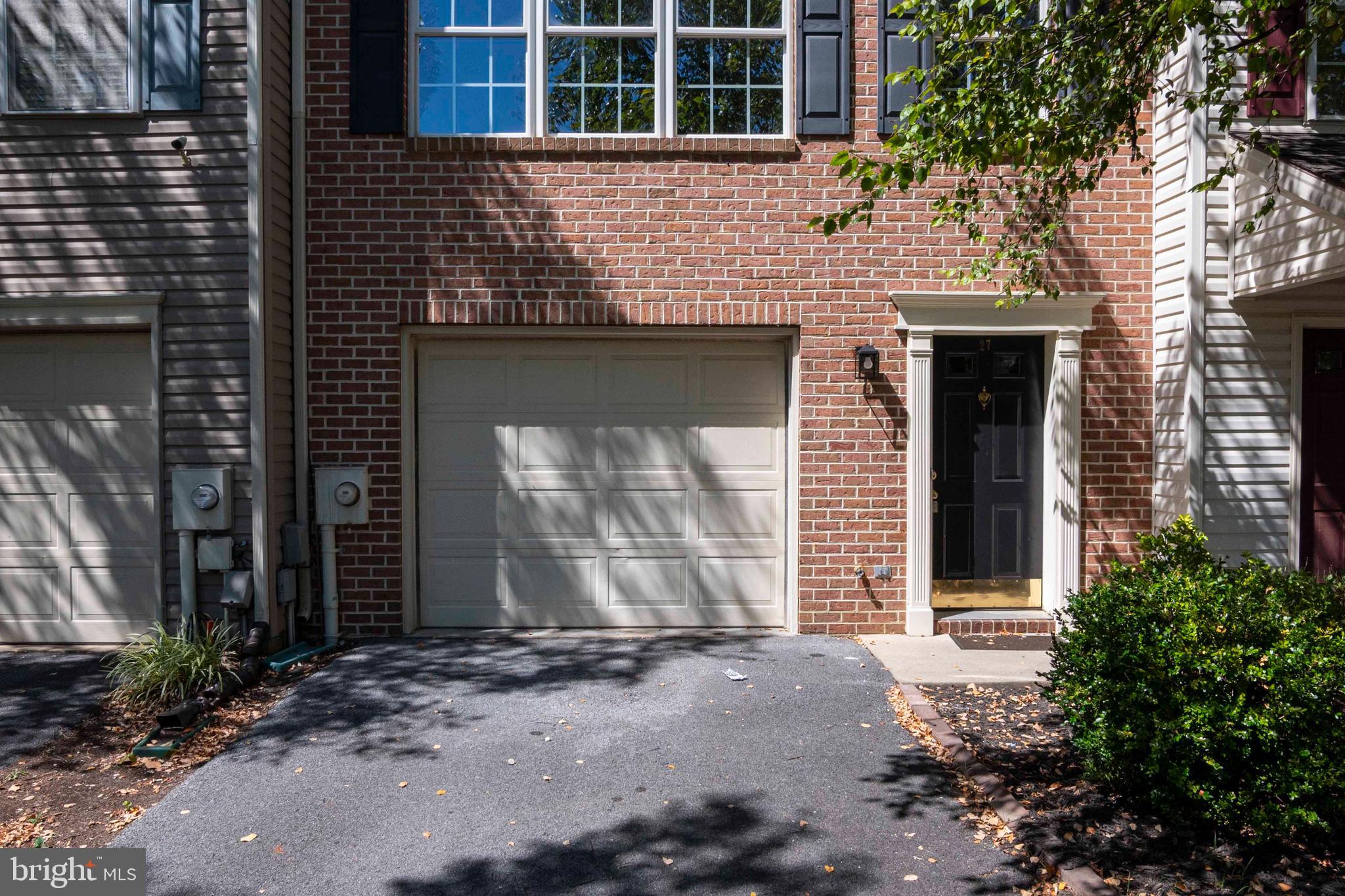 HAMMONDS MILL - Residential