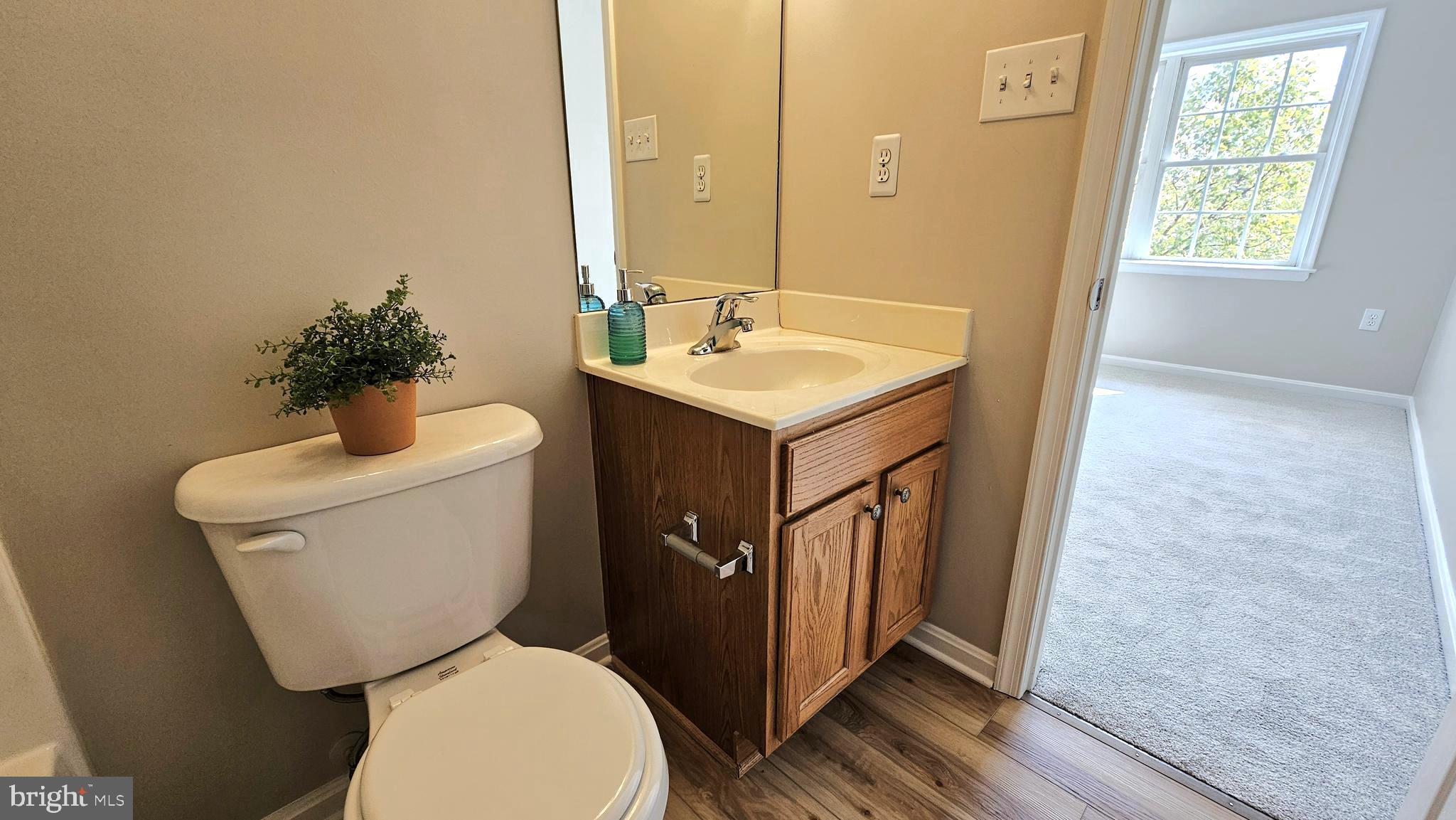 HAMMONDS MILL - Residential