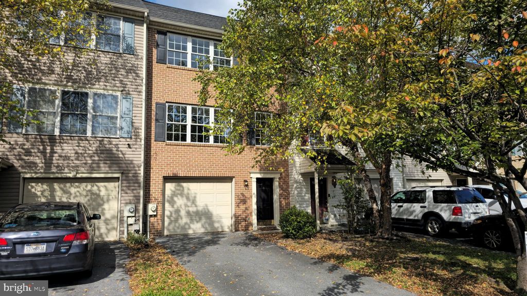 Photo of 27 Fiser Lane, MARTINSBURG, WV 25404 (MLS # WVBE2044174)