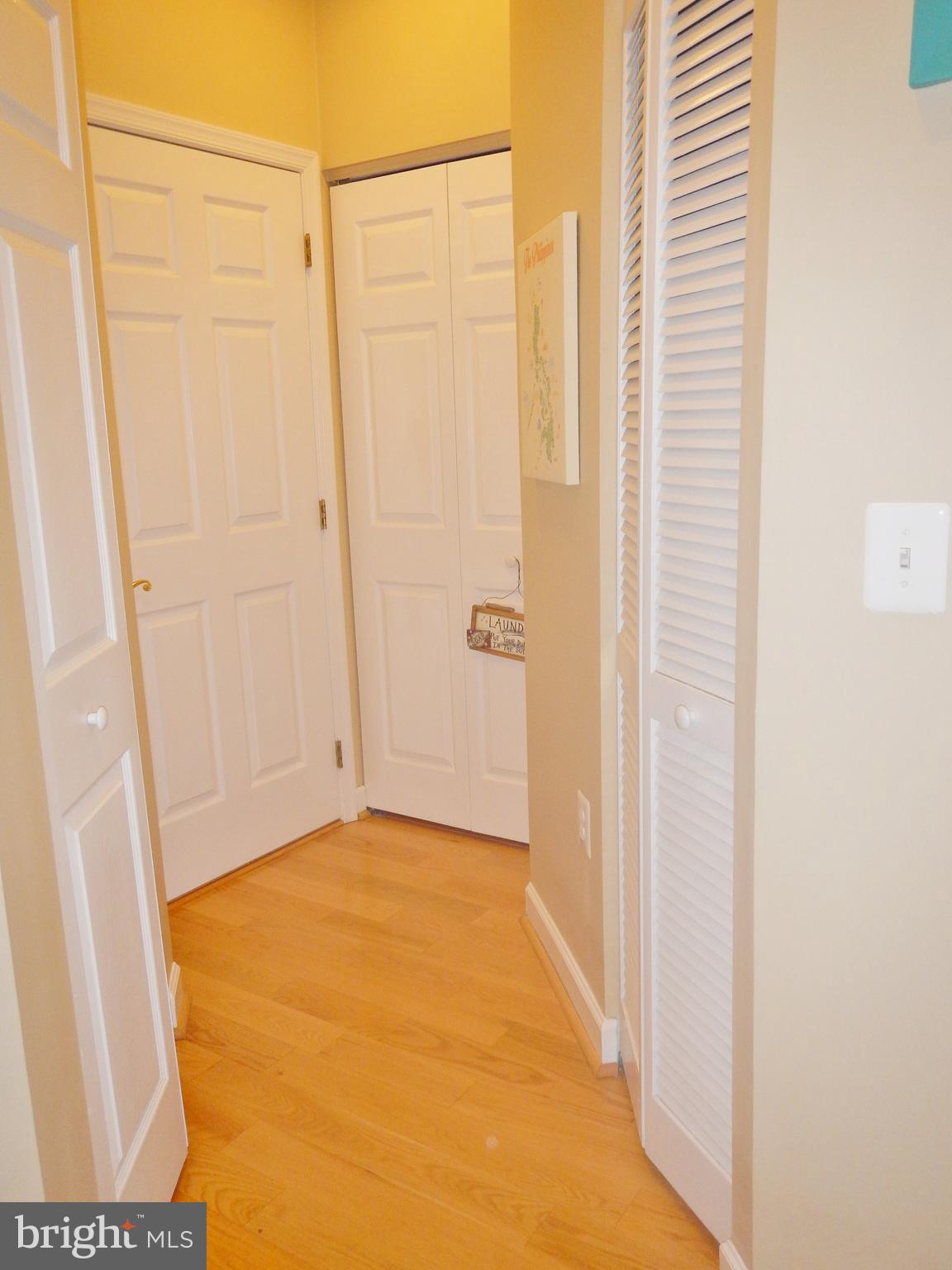 COURTHOUSE HILL - Residential Lease