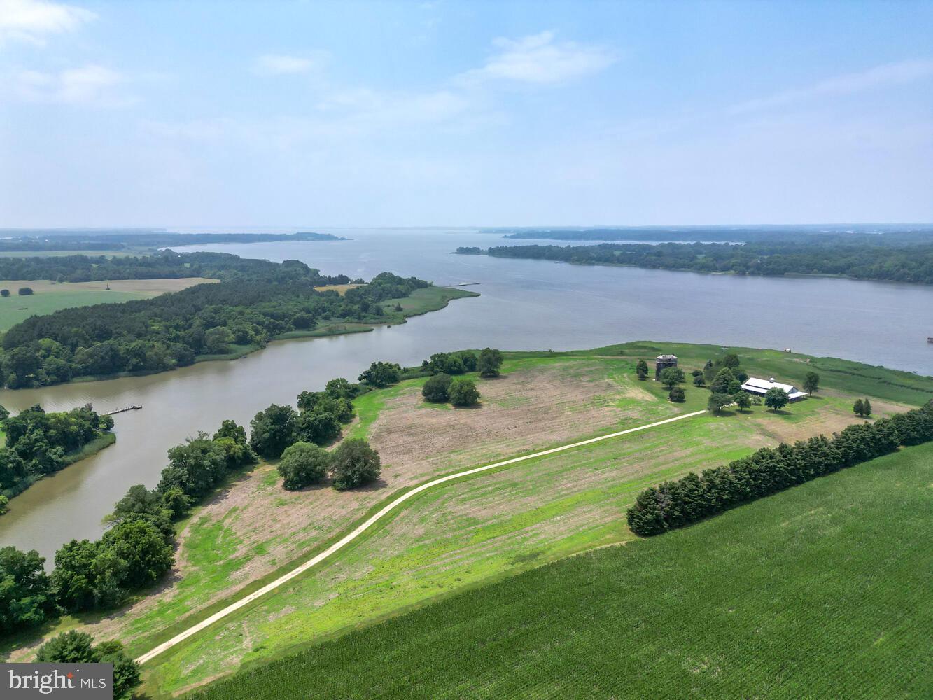 LANDS END - Residential