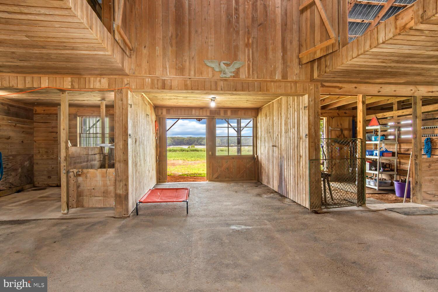 LANDS END - Residential