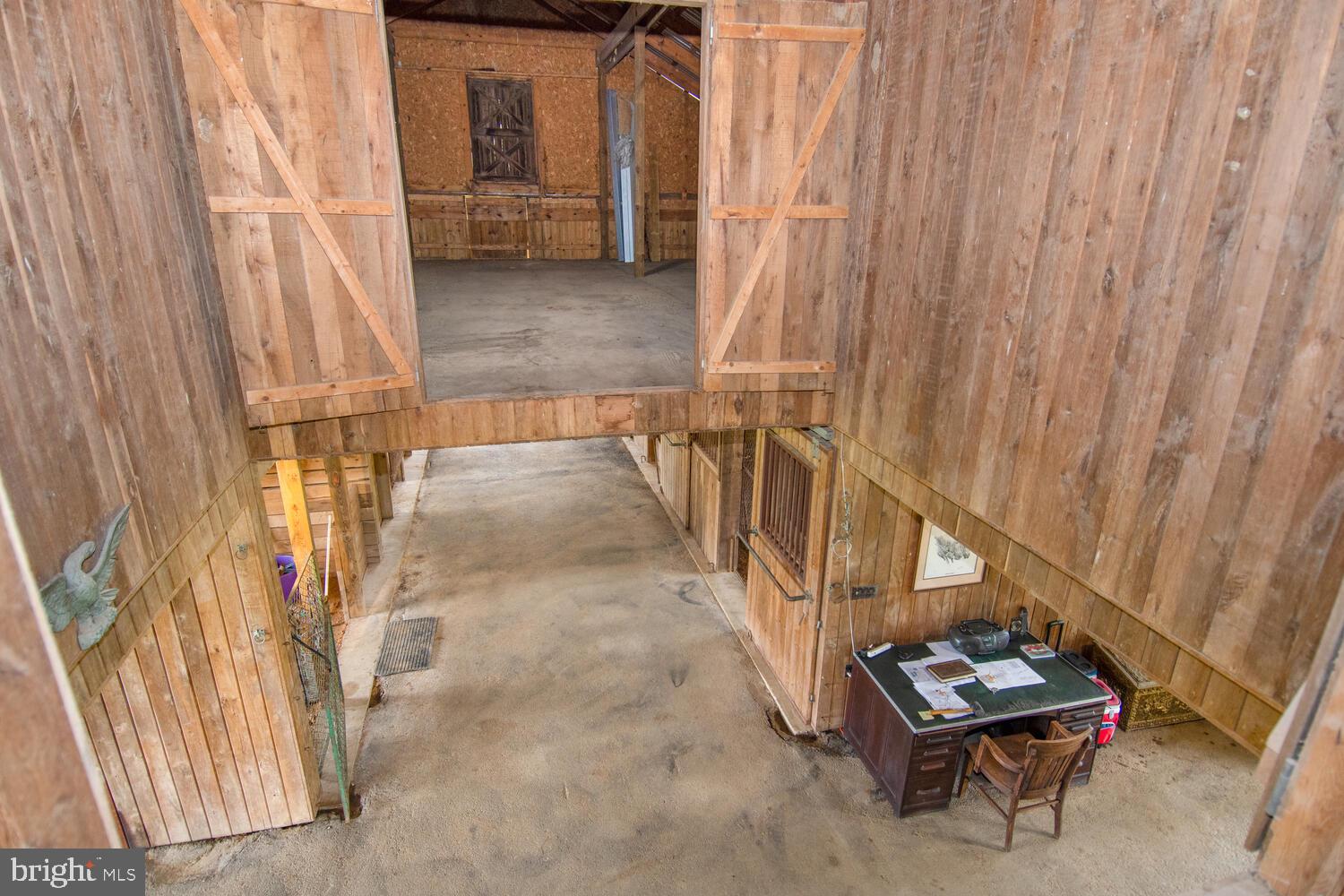 LANDS END - Residential