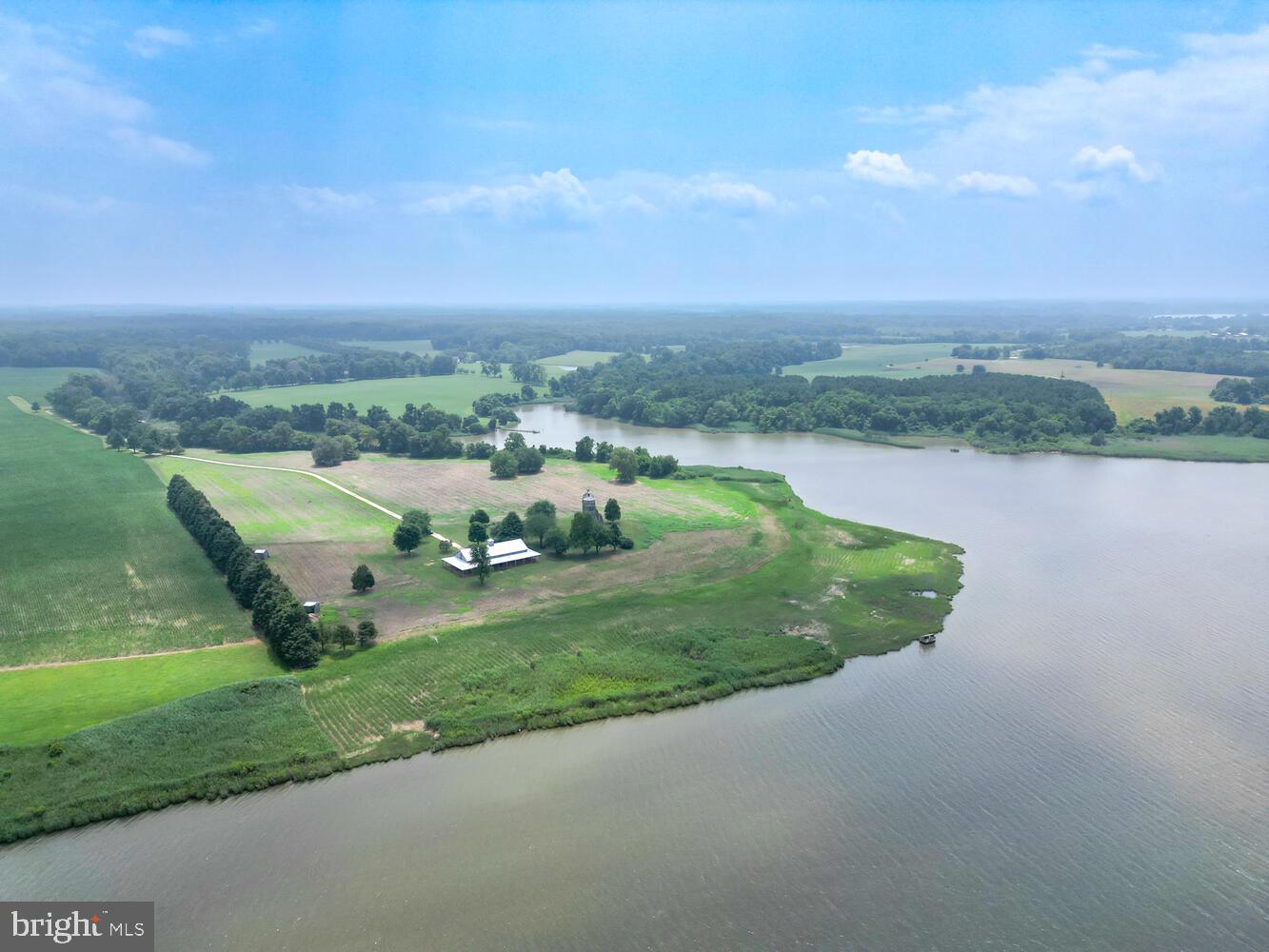 LANDS END - Residential