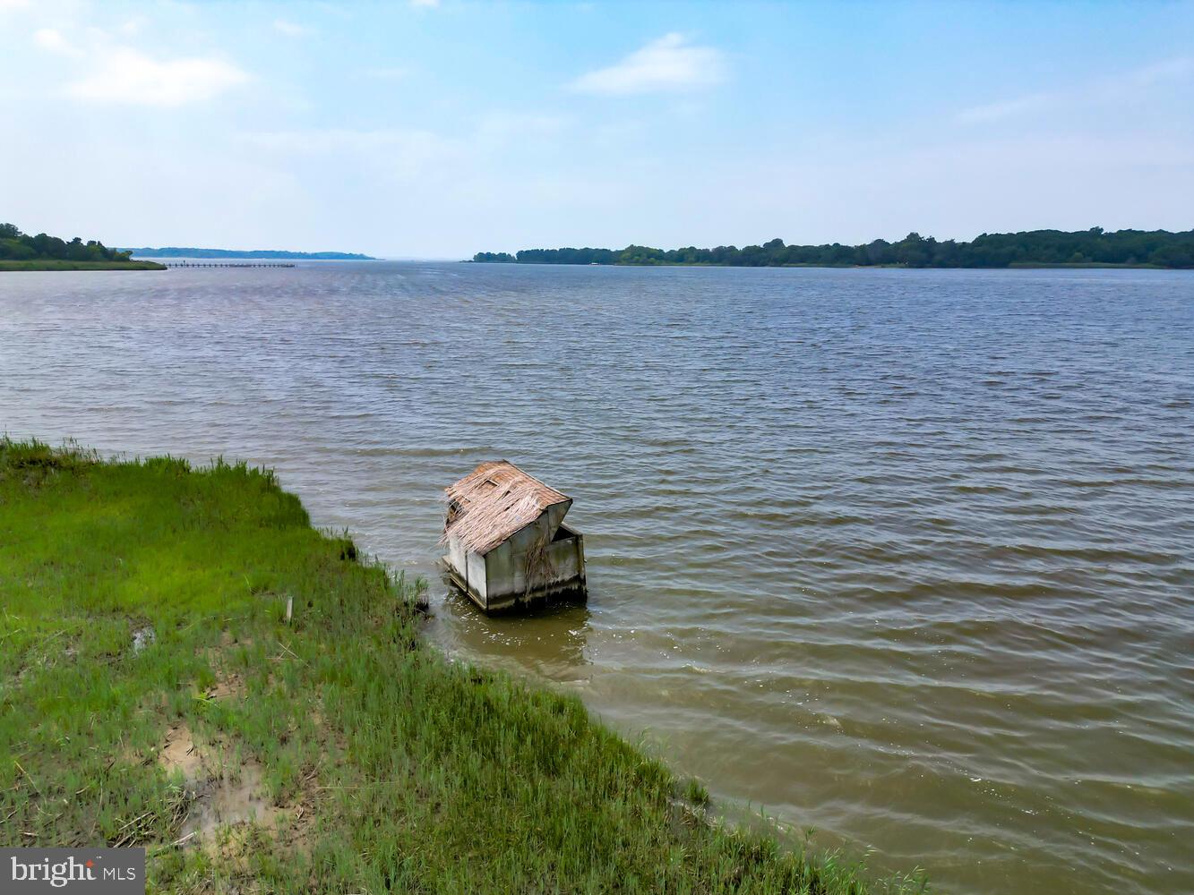 LANDS END - Residential