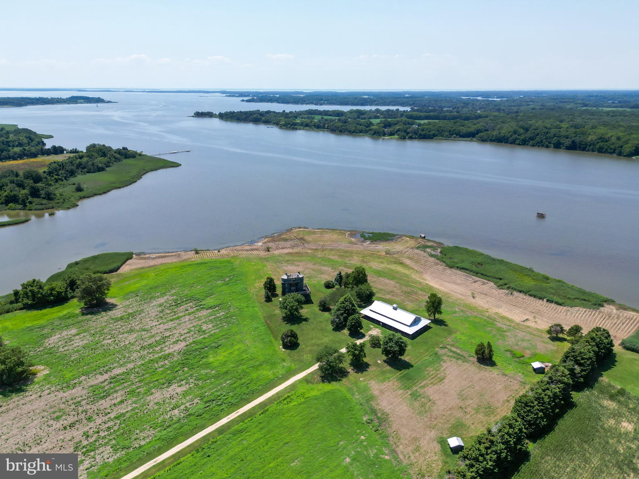 LANDS END - Residential
