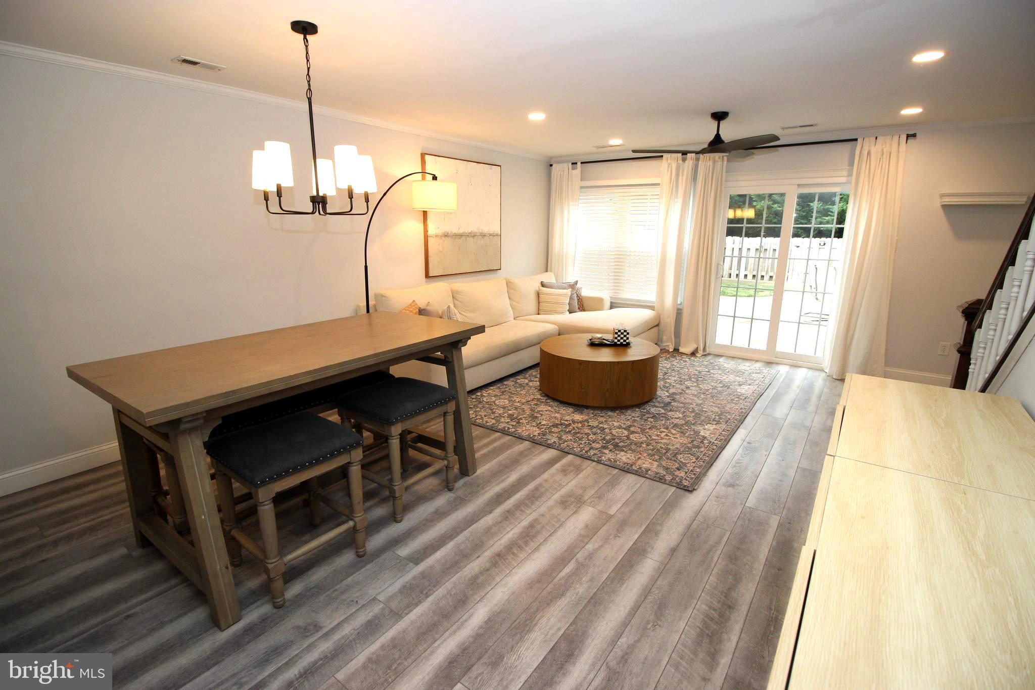 VILLAGE SHIRES - Residential