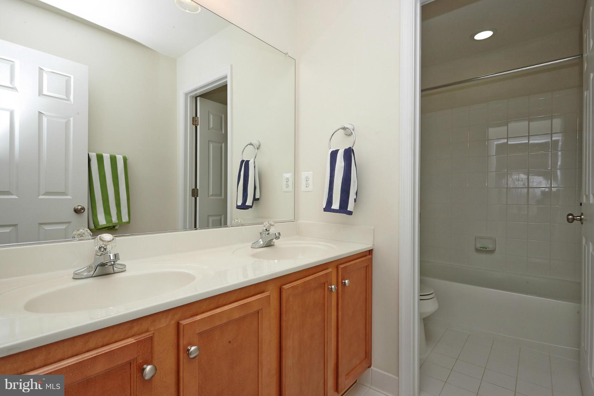 HOPEWELLS LANDING - Residential