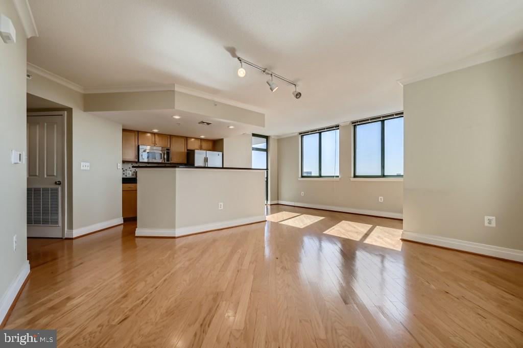 414 WATER STREET 2814