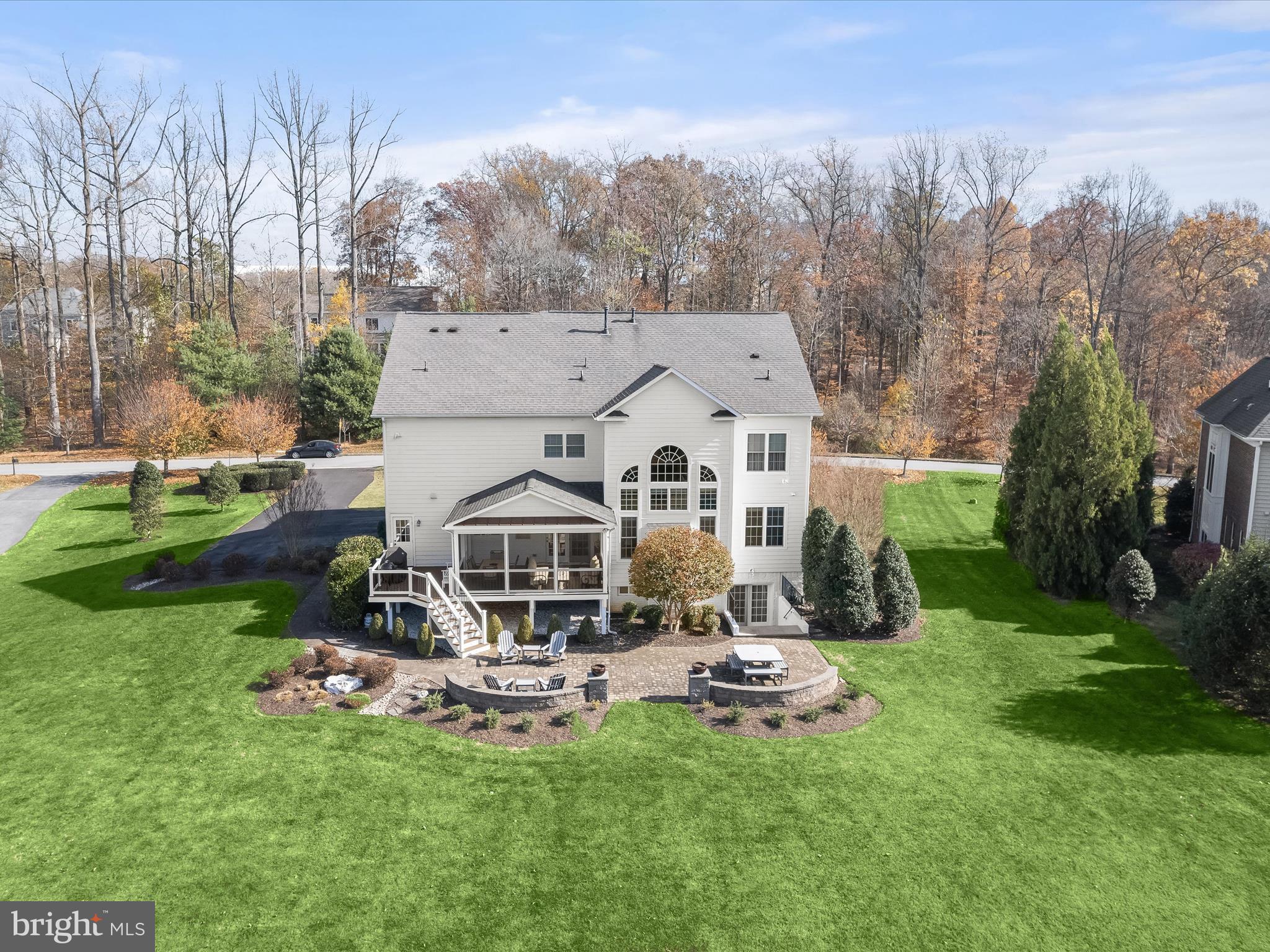 RIVERWOOD - Residential