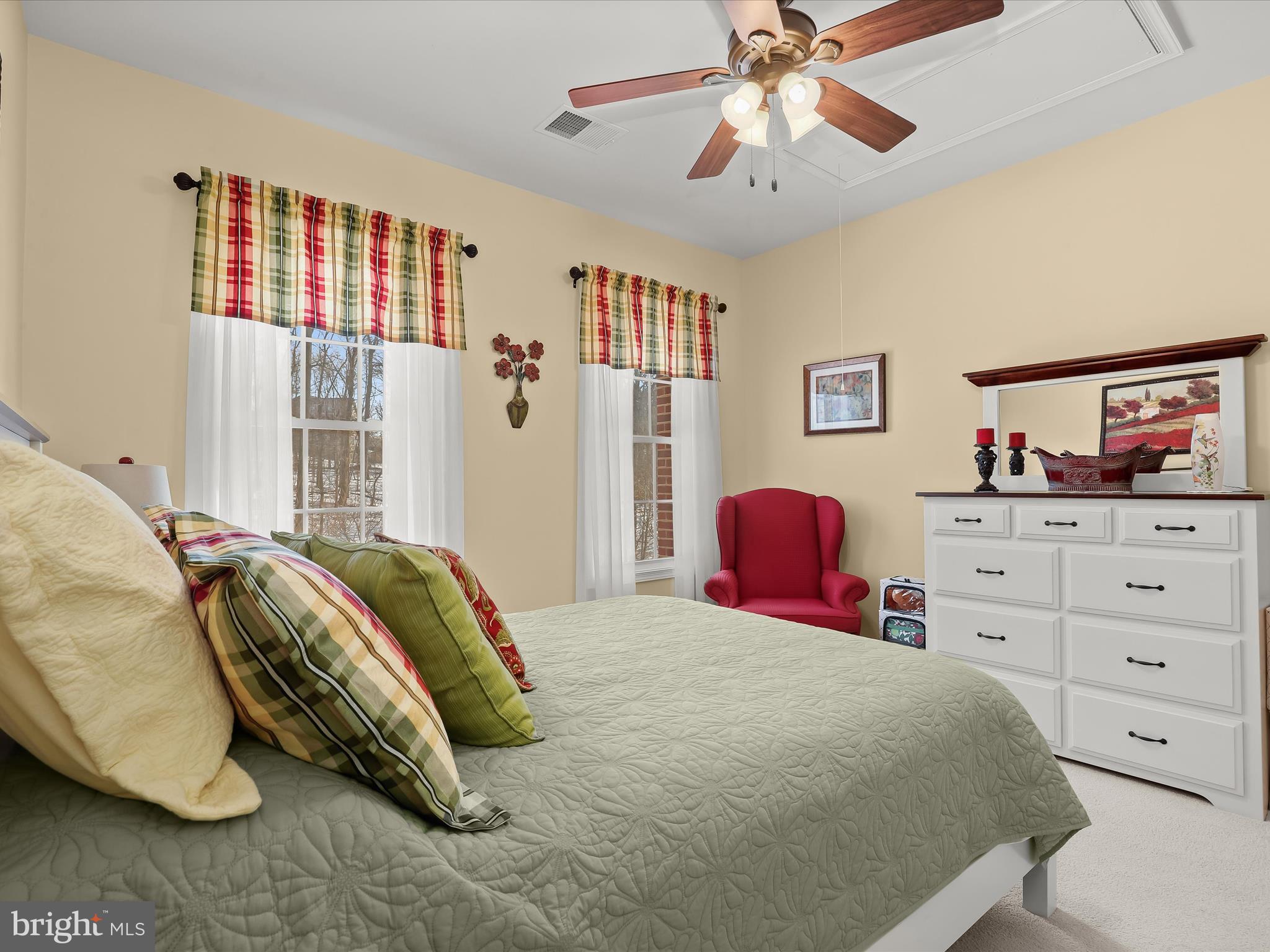 RIVERWOOD - Residential