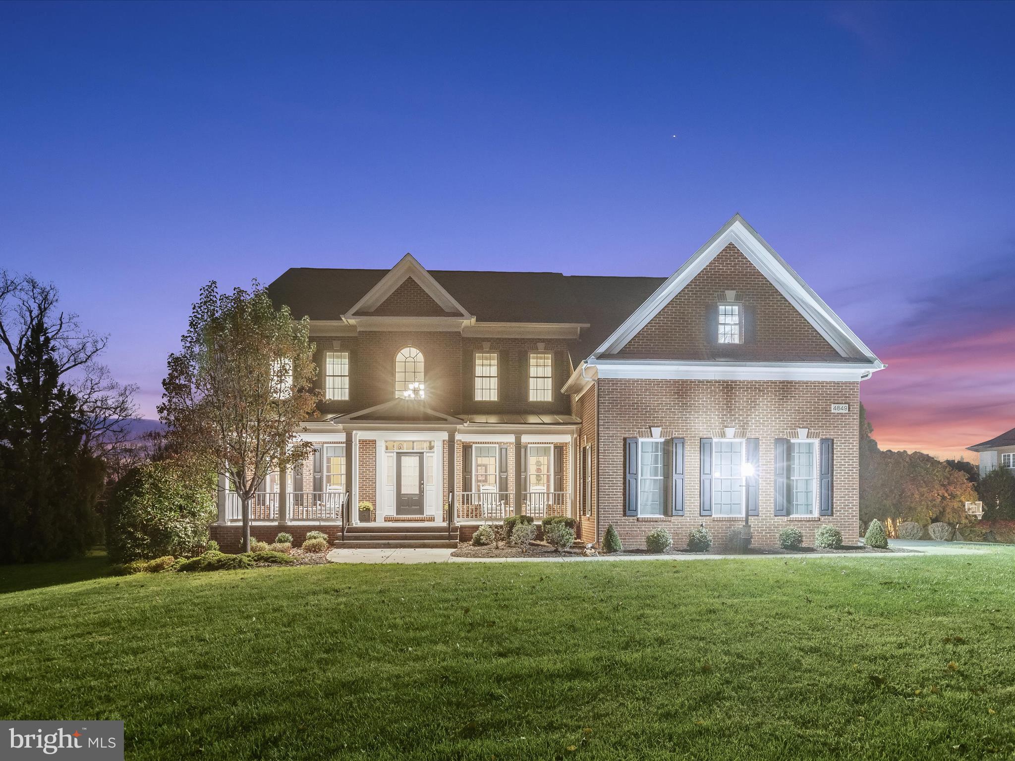 RIVERWOOD - Residential