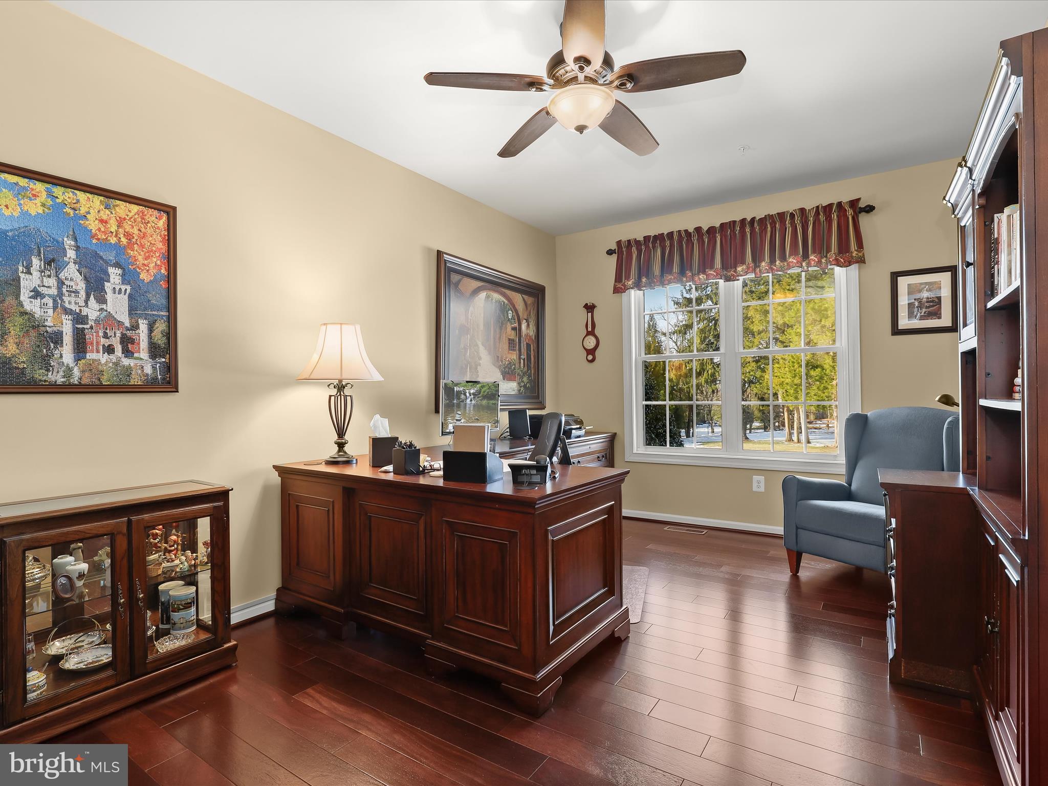 RIVERWOOD - Residential