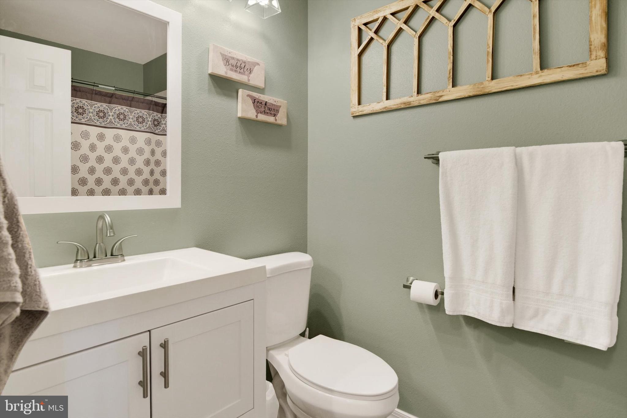 ENGLISH COUNTRY MANOR - Residential