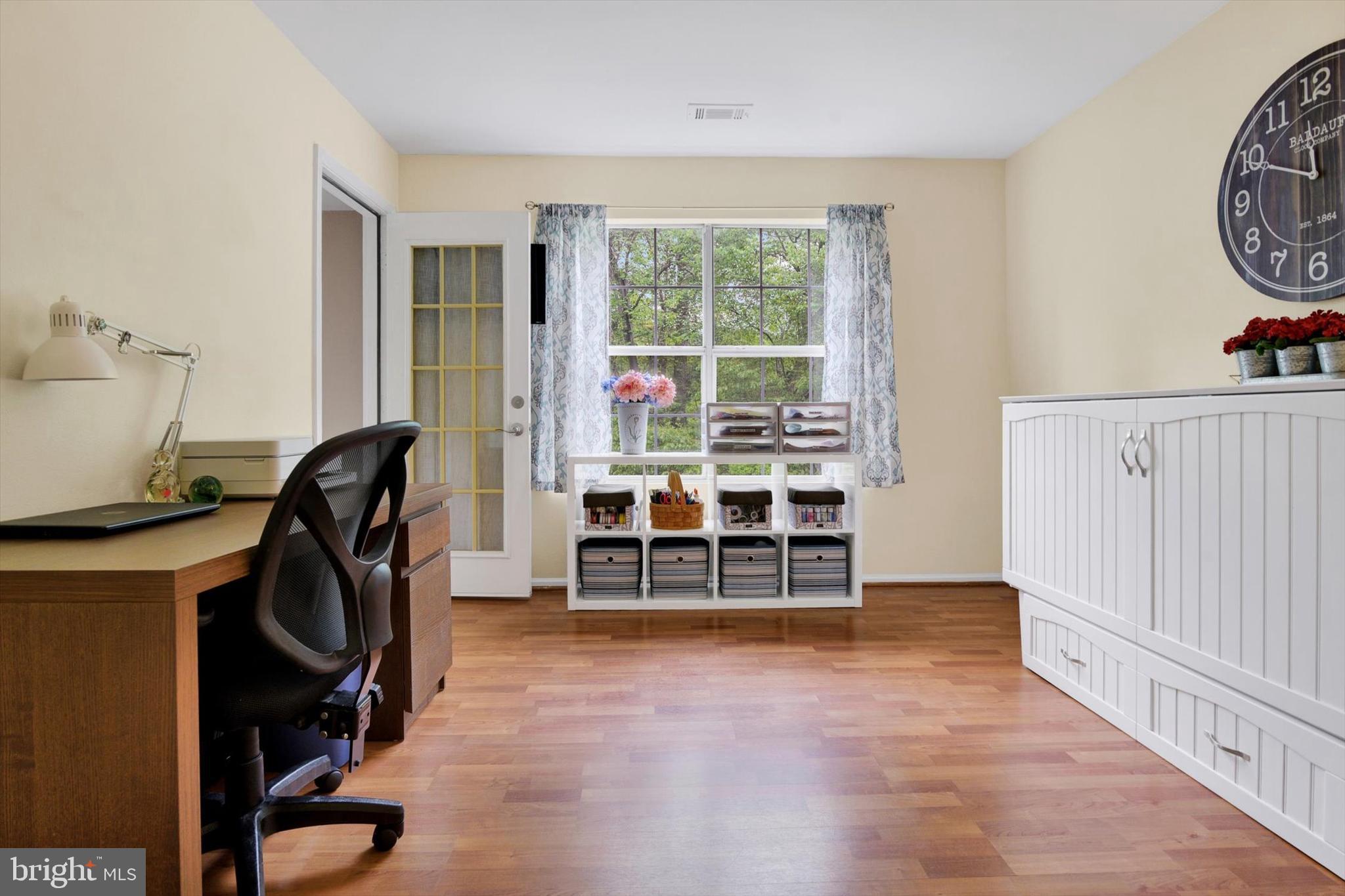 ENGLISH COUNTRY MANOR - Residential