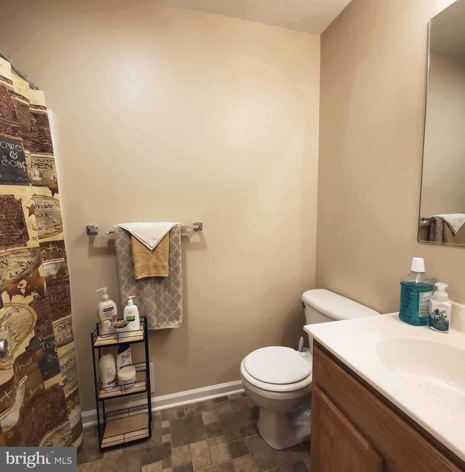 RIDGEFIELD - Residential