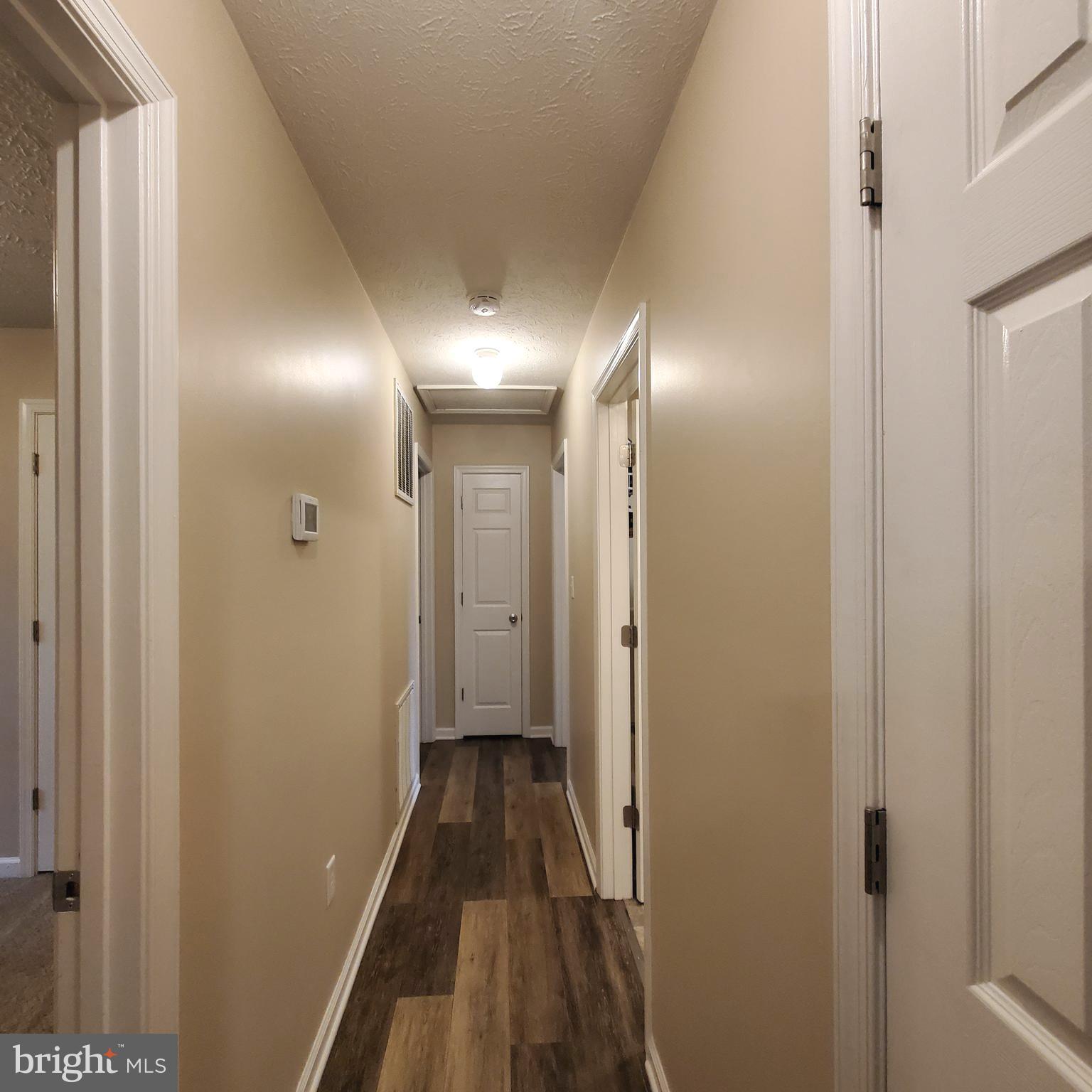 RIDGEFIELD - Residential