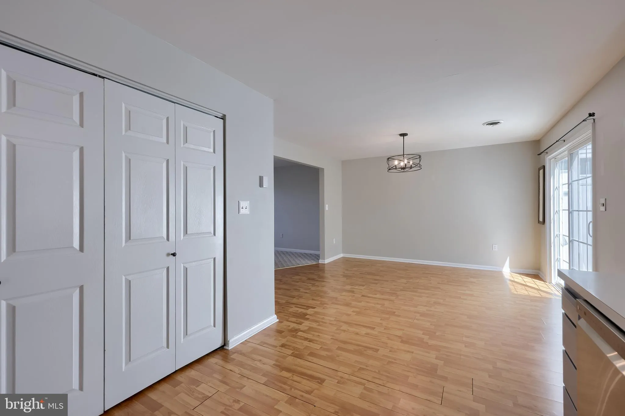 York, Pennsylvania 17404, United States, 3 Bedrooms Bedrooms, ,2 BathroomsBathrooms,Residential,Coming Soon,193890