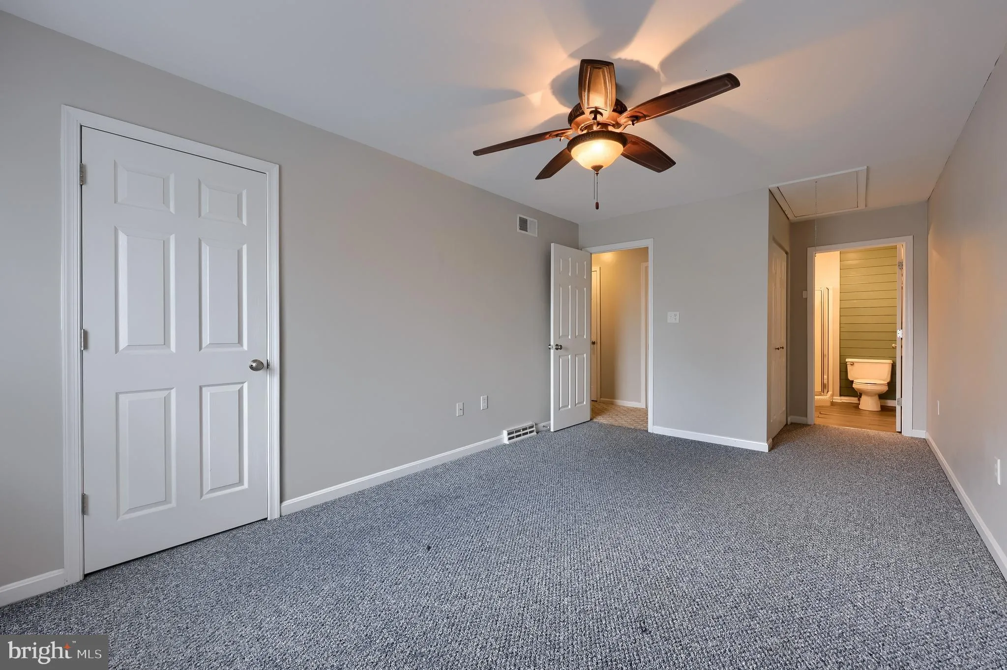 York, Pennsylvania 17404, United States, 3 Bedrooms Bedrooms, ,2 BathroomsBathrooms,Residential,Coming Soon,193890