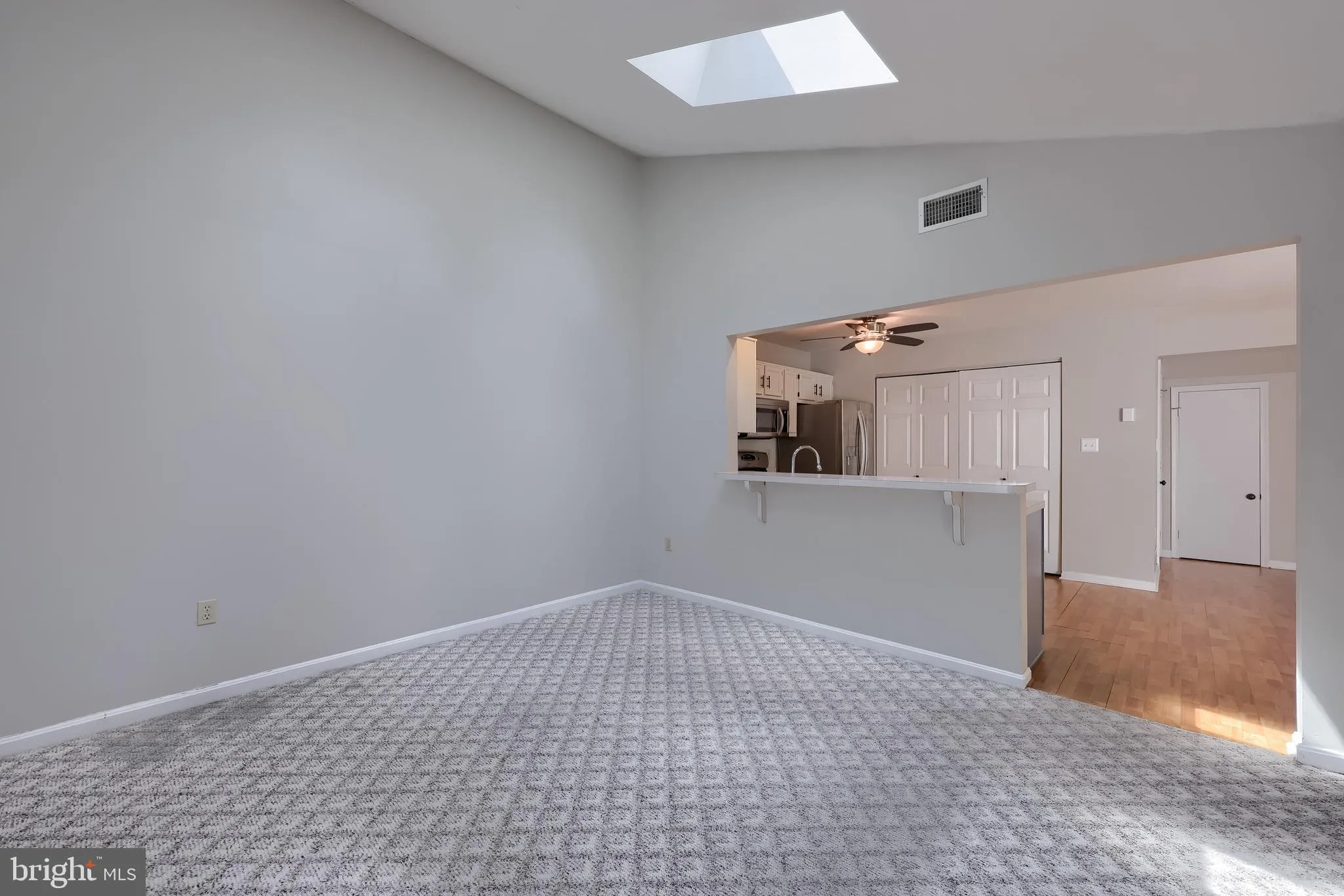 York, Pennsylvania 17404, United States, 3 Bedrooms Bedrooms, ,2 BathroomsBathrooms,Residential,Coming Soon,193890