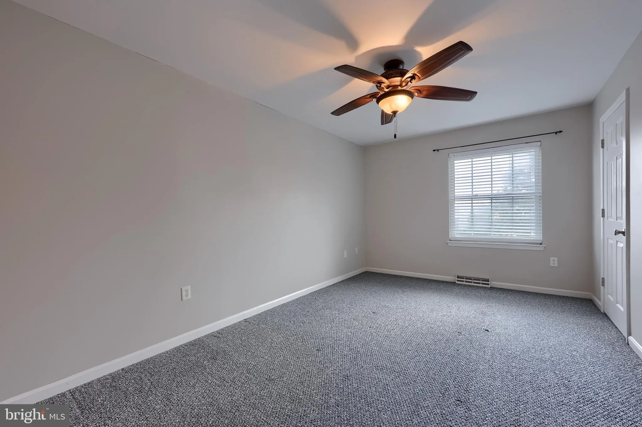 York, Pennsylvania 17404, United States, 3 Bedrooms Bedrooms, ,2 BathroomsBathrooms,Residential,Coming Soon,193890