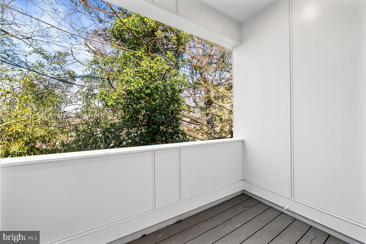 FLINT HILL - Residential