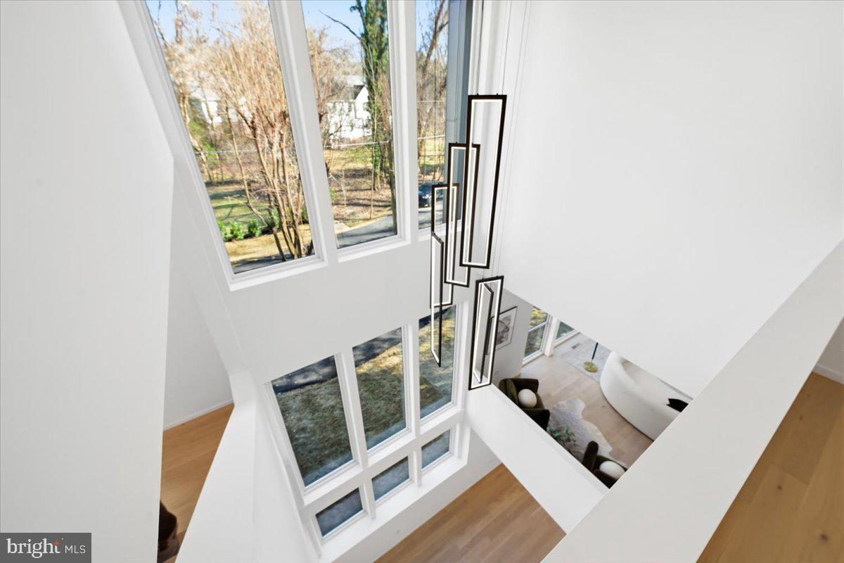 FLINT HILL - Residential