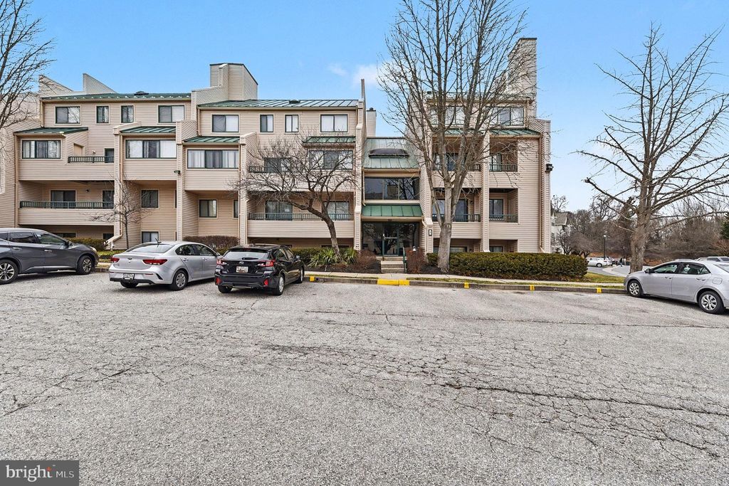 Photo of 2 Winners Circle #1B, OWINGS MILLS, MD 21117 (MLS # MDBC2150254)