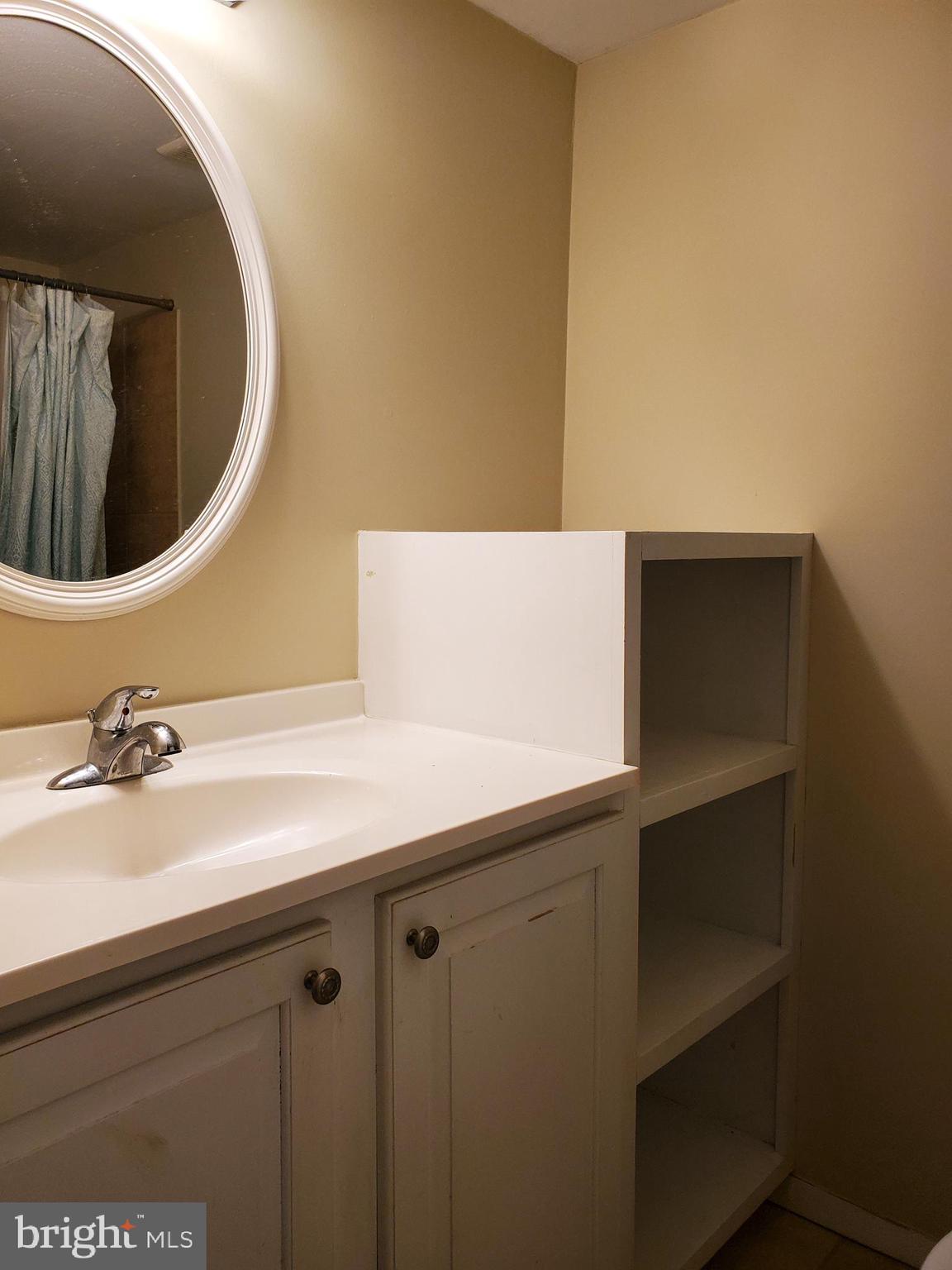 BETHESDA PARK - Residential Lease