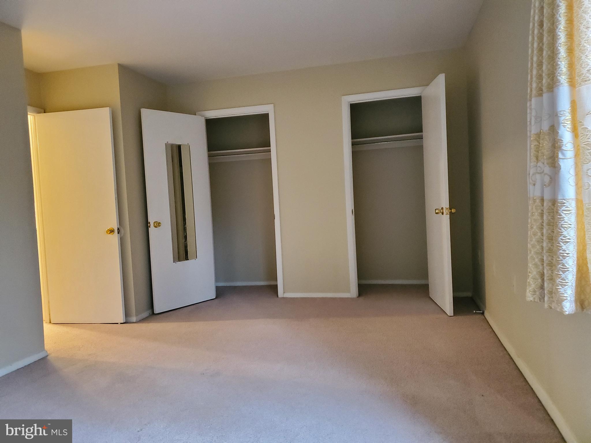 BETHESDA PARK - Residential Lease