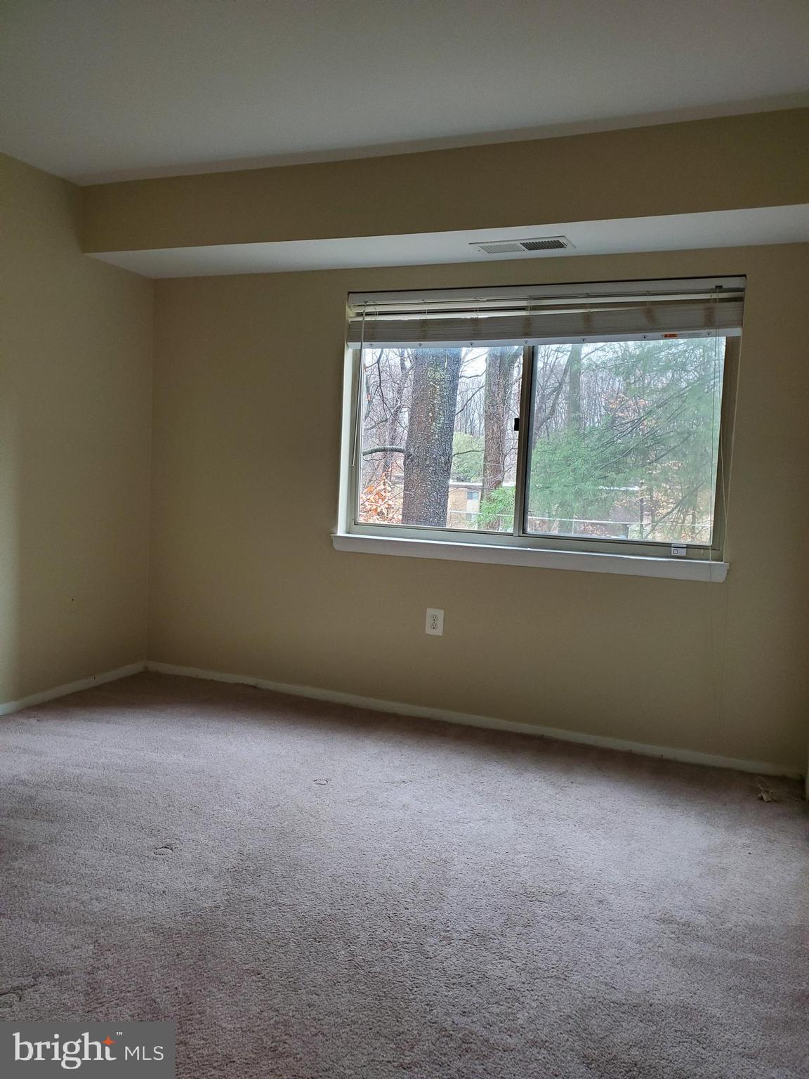 BETHESDA PARK - Residential Lease