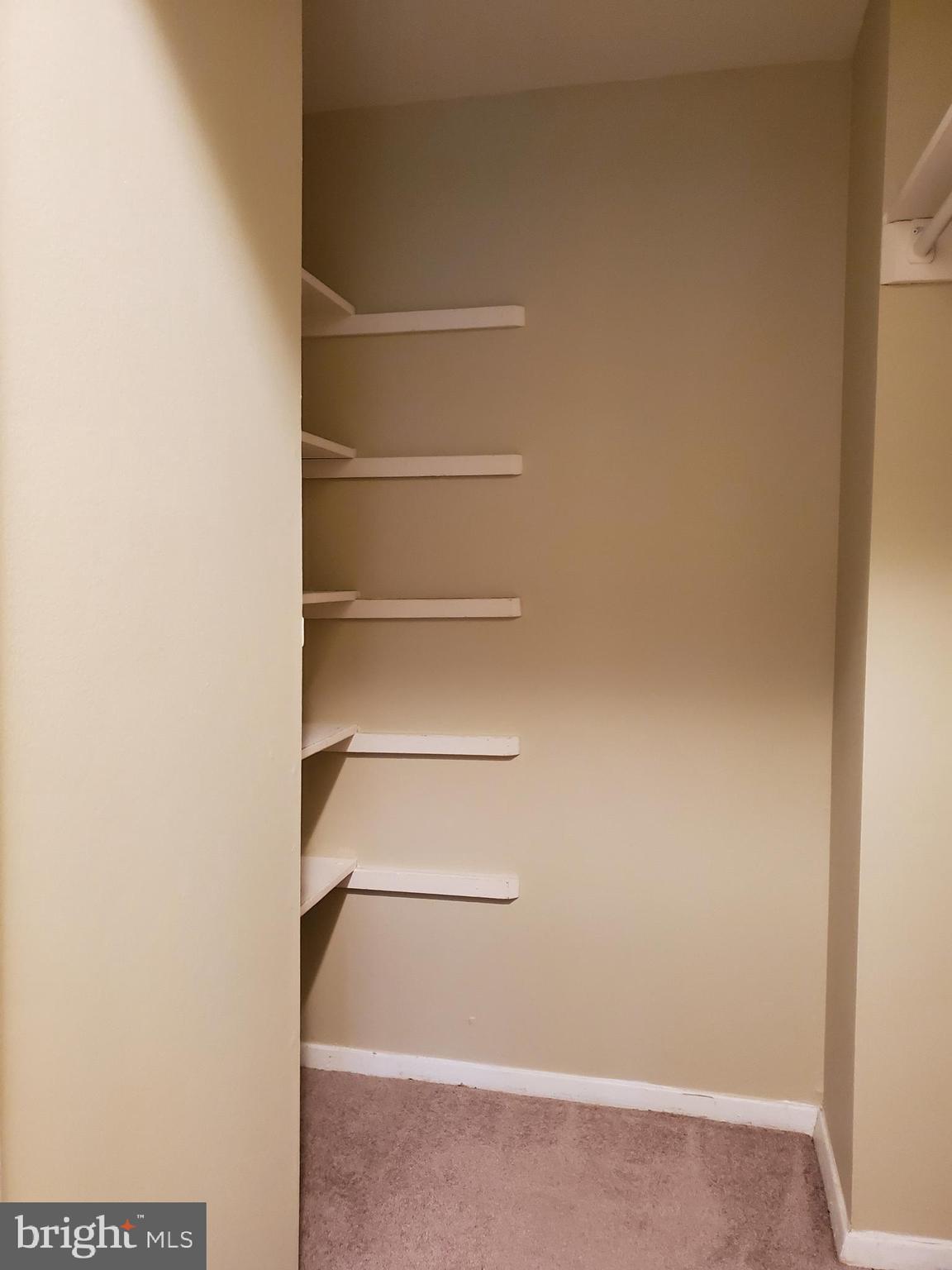 BETHESDA PARK - Residential Lease