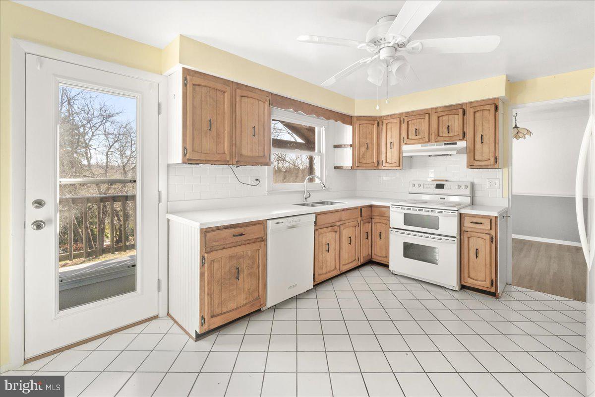 MOLESWORTH HILLS - Residential