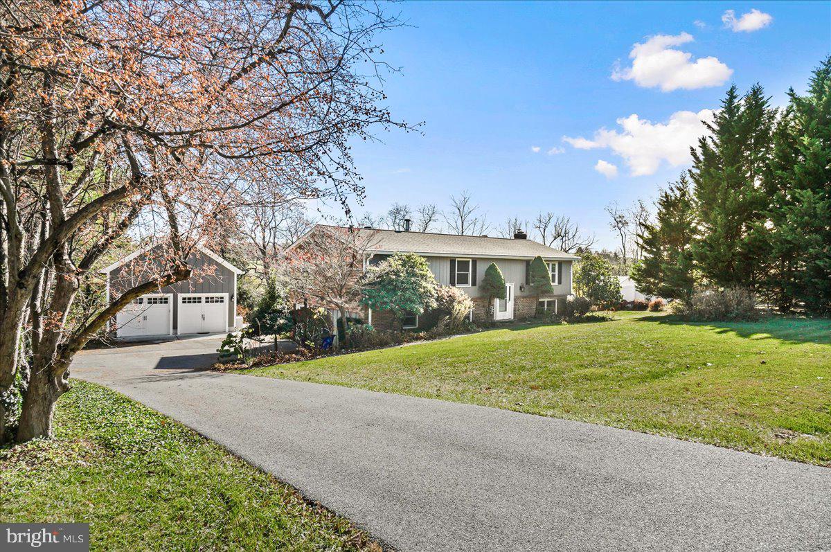 MOLESWORTH HILLS - Residential