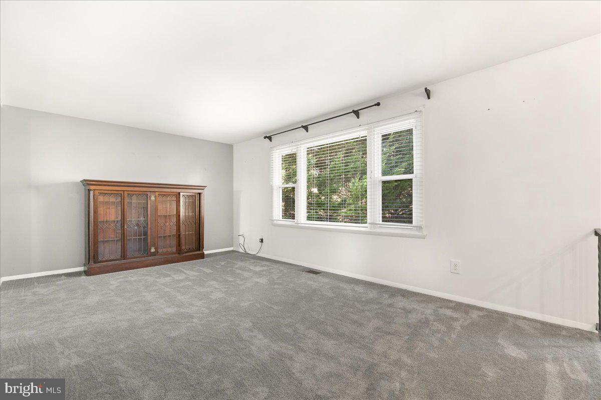 MOLESWORTH HILLS - Residential