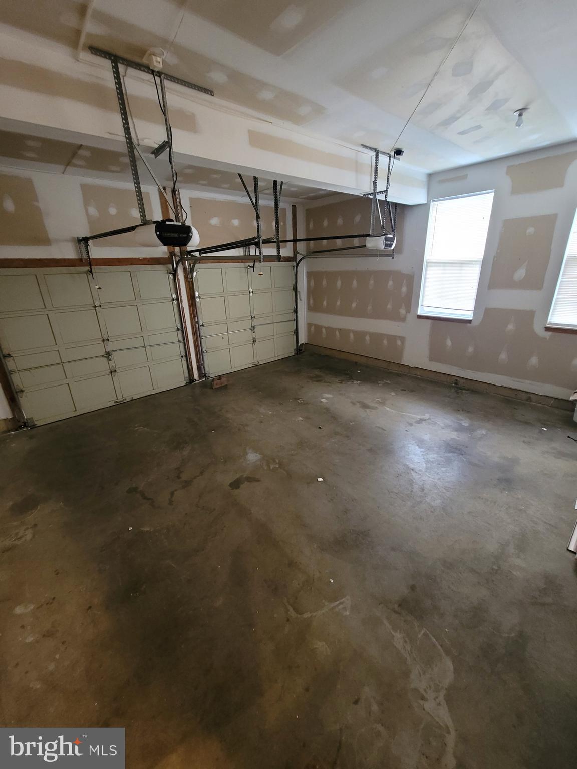 WORTHINGTON - Residential Lease