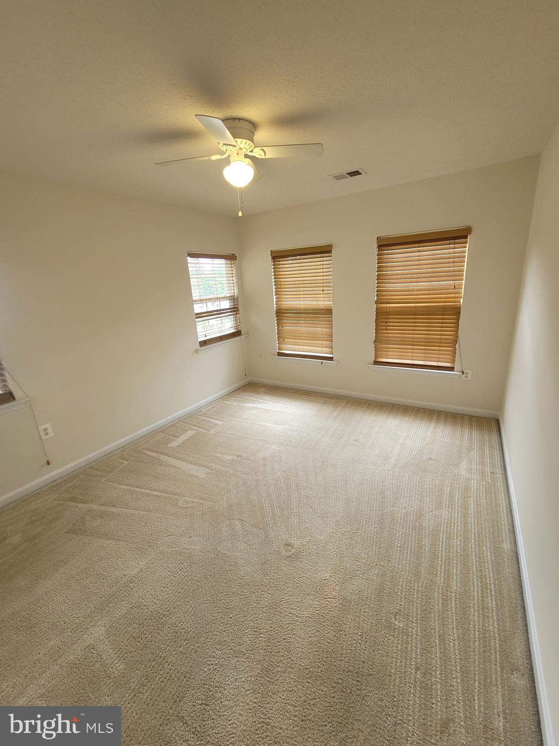 WORTHINGTON - Residential Lease