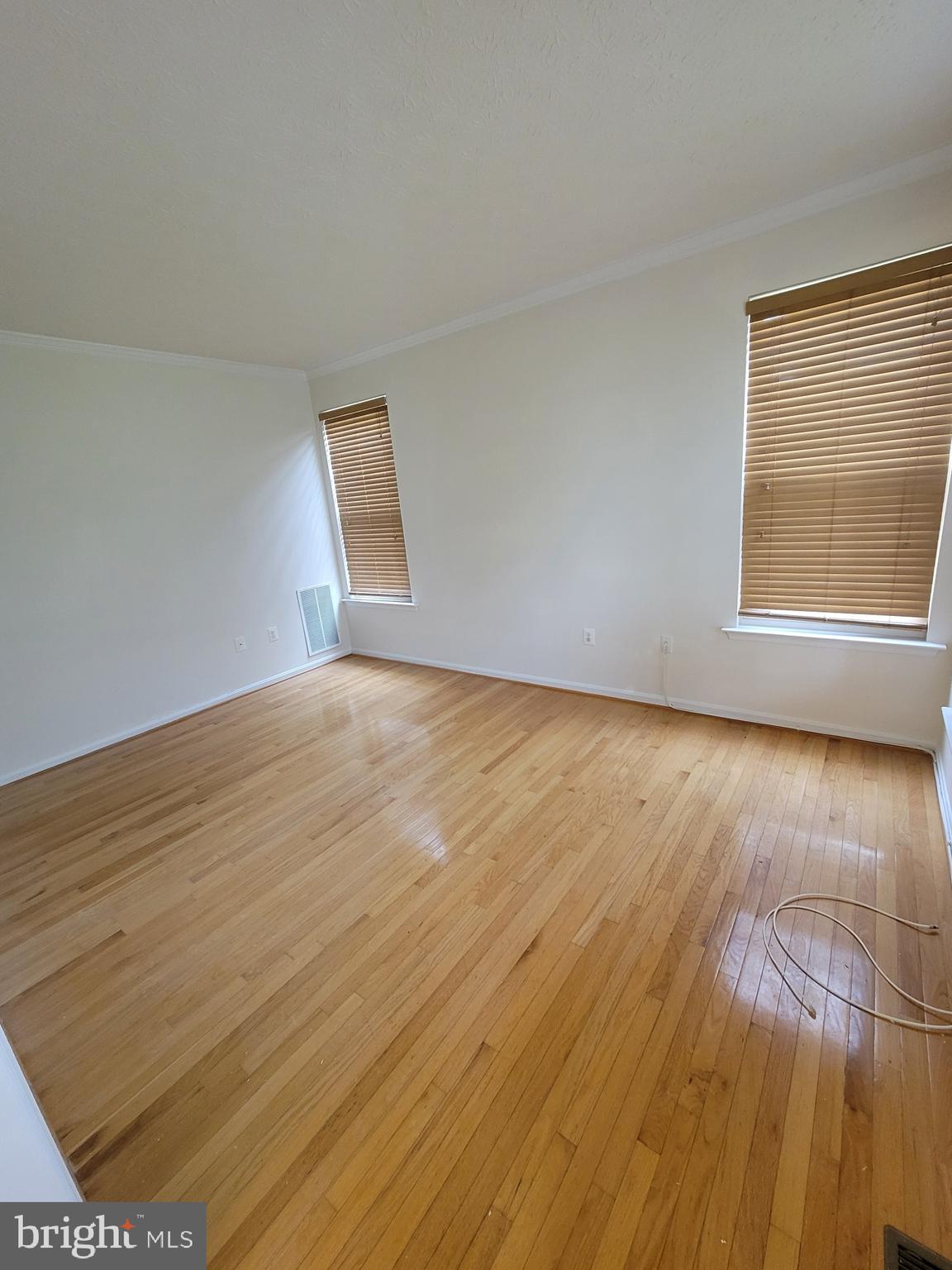 WORTHINGTON - Residential Lease